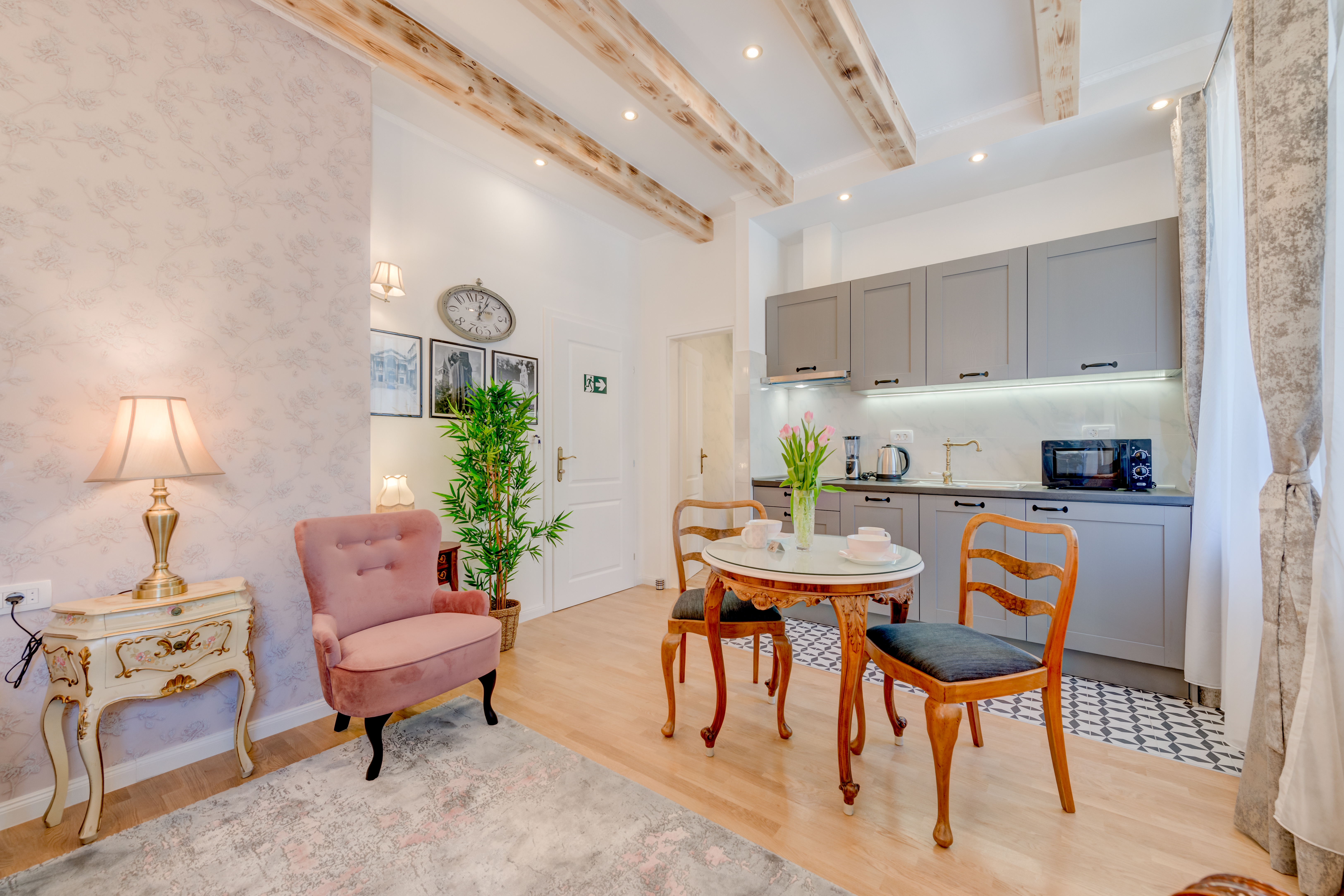 Studio Deluxe with Terrace