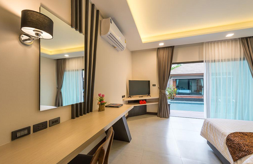 Double Deluxe Pool View