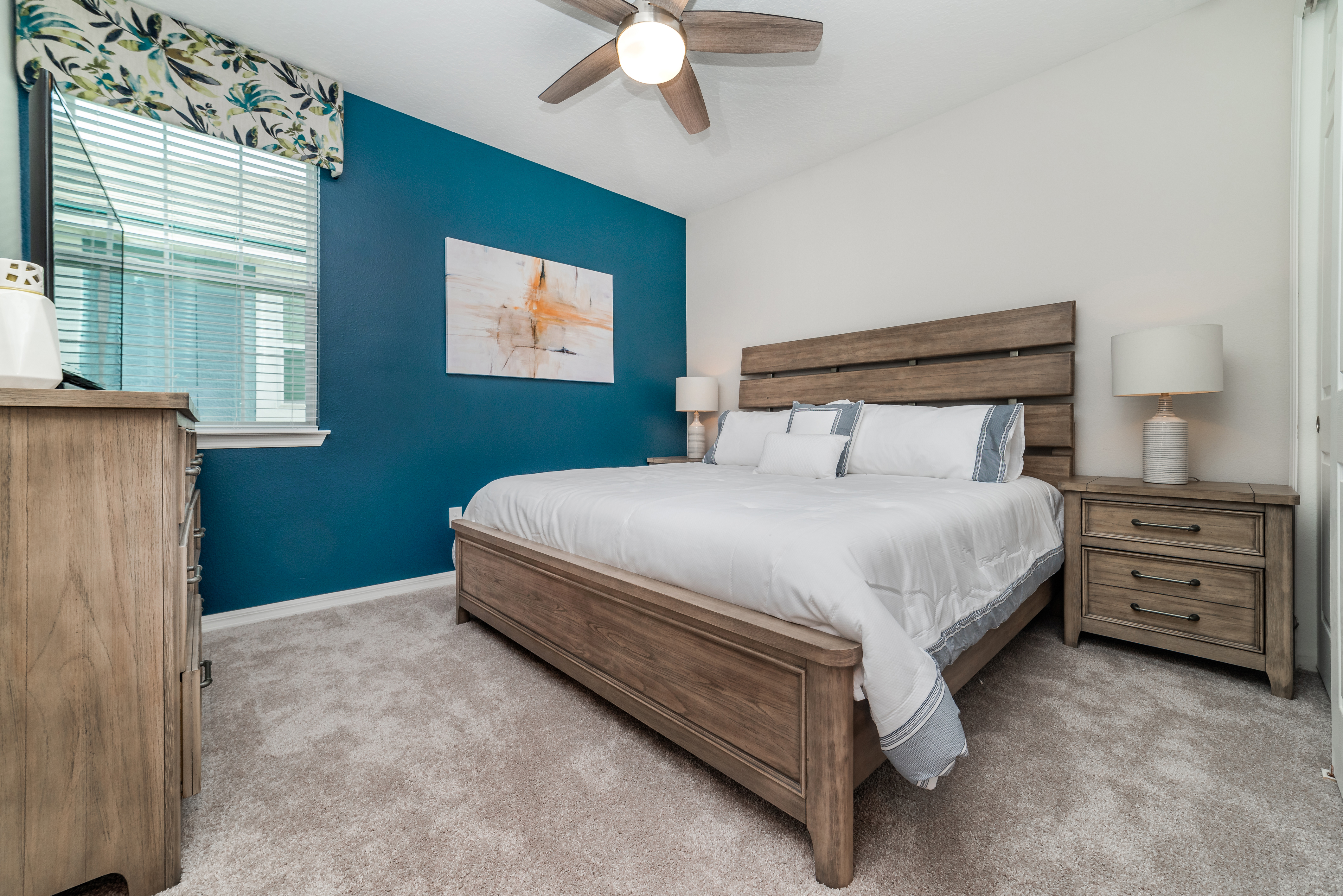 Home Seven Bedrooms with Private Pool