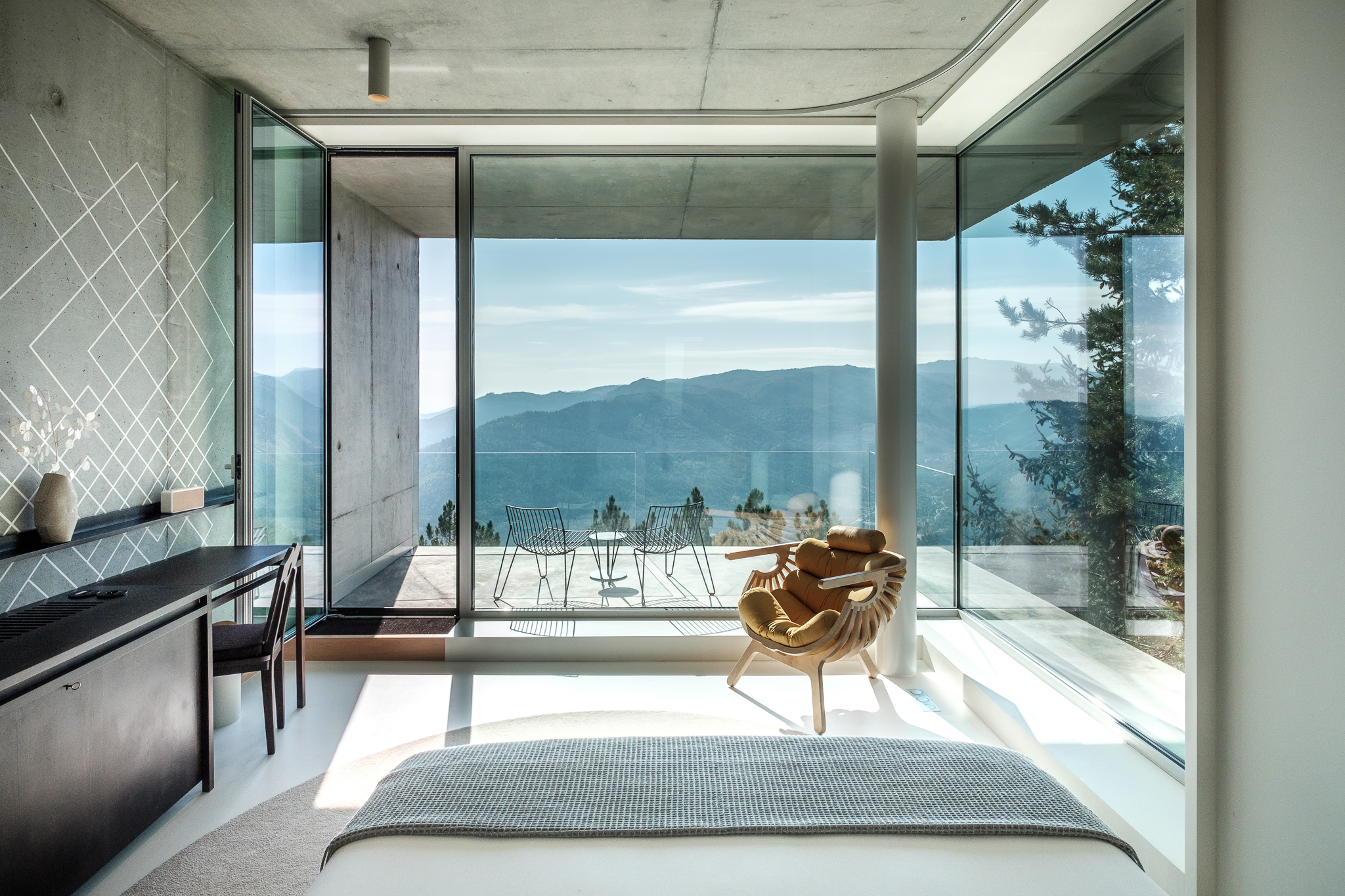 Double or Twin Deluxe