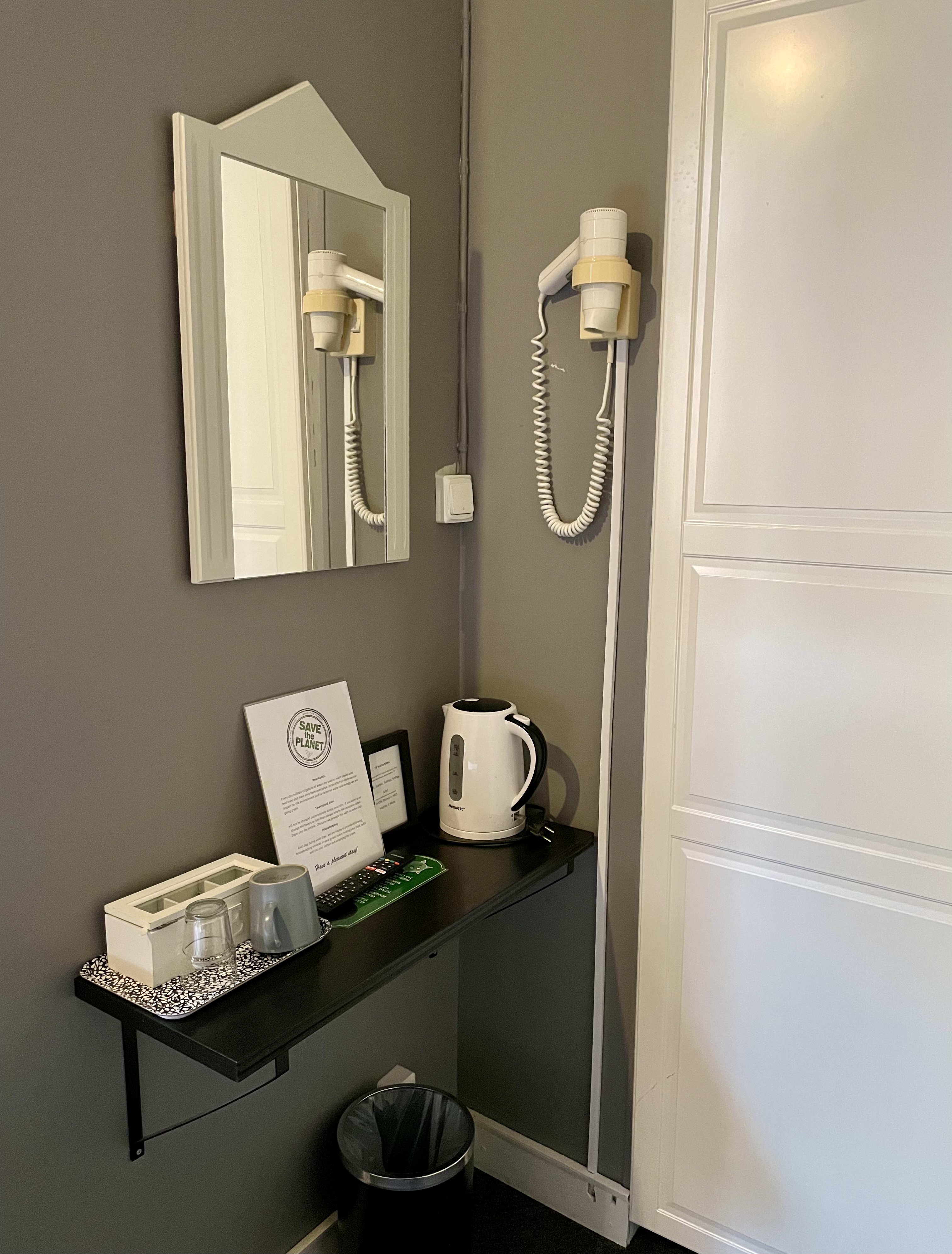 Single with Shared Bathroom