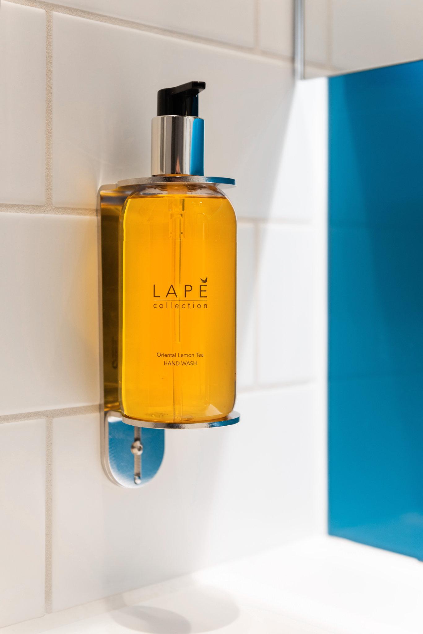 Double Queen Size Bed