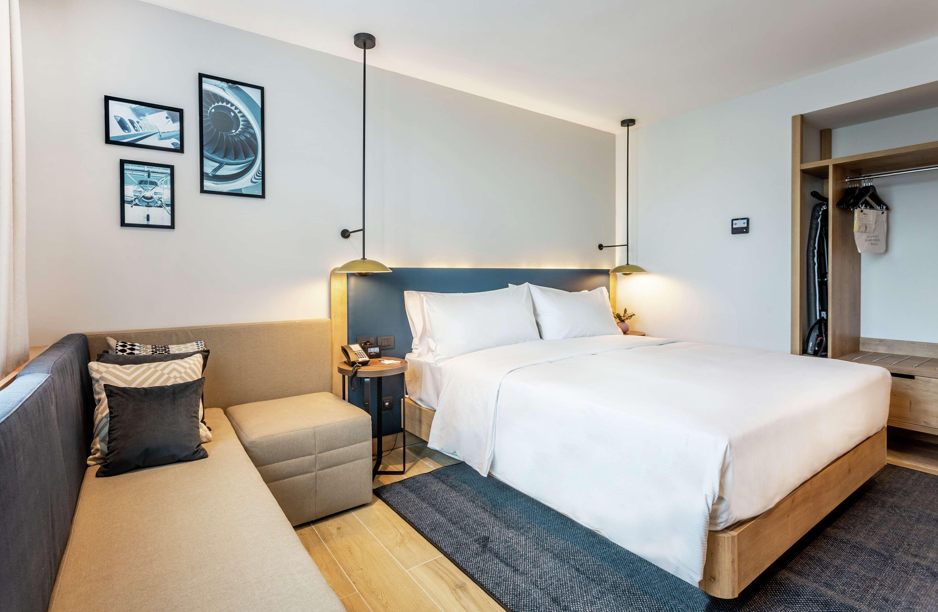 Room Superior King Bed