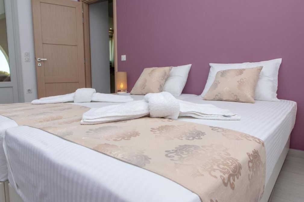 Villa Two Bedrooms with Private Pool