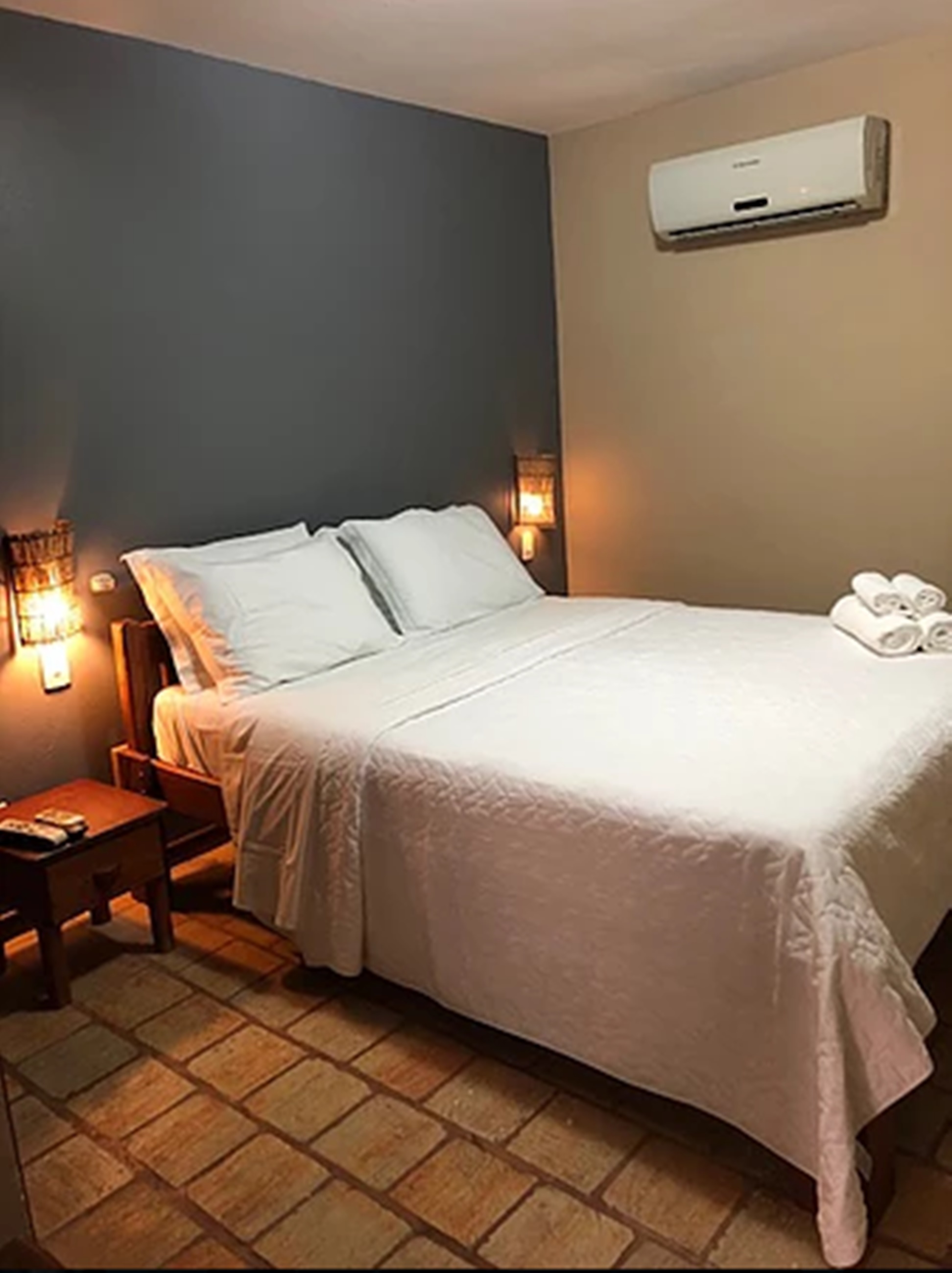 Family Room Capacity 4