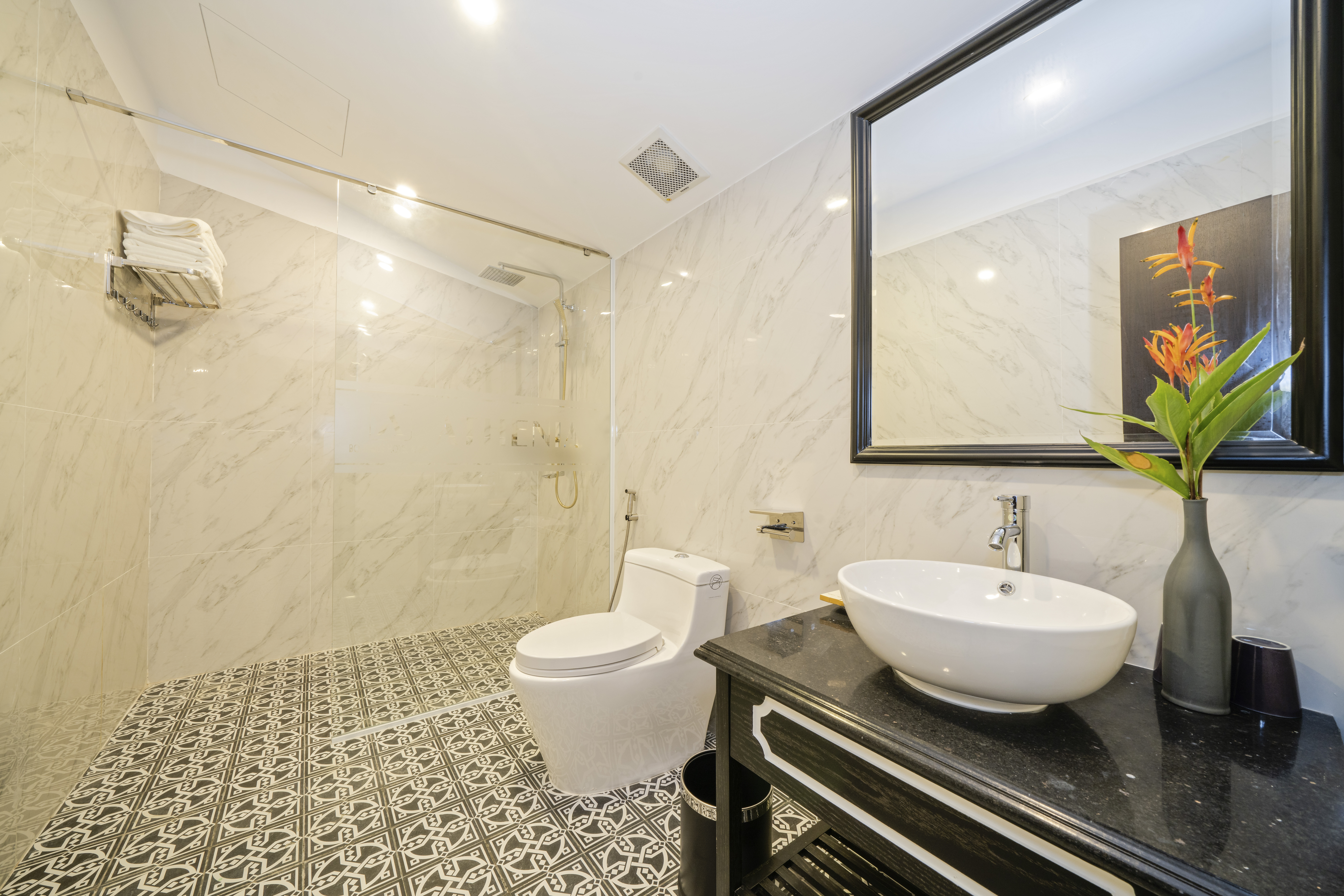 Double Classic King Bed