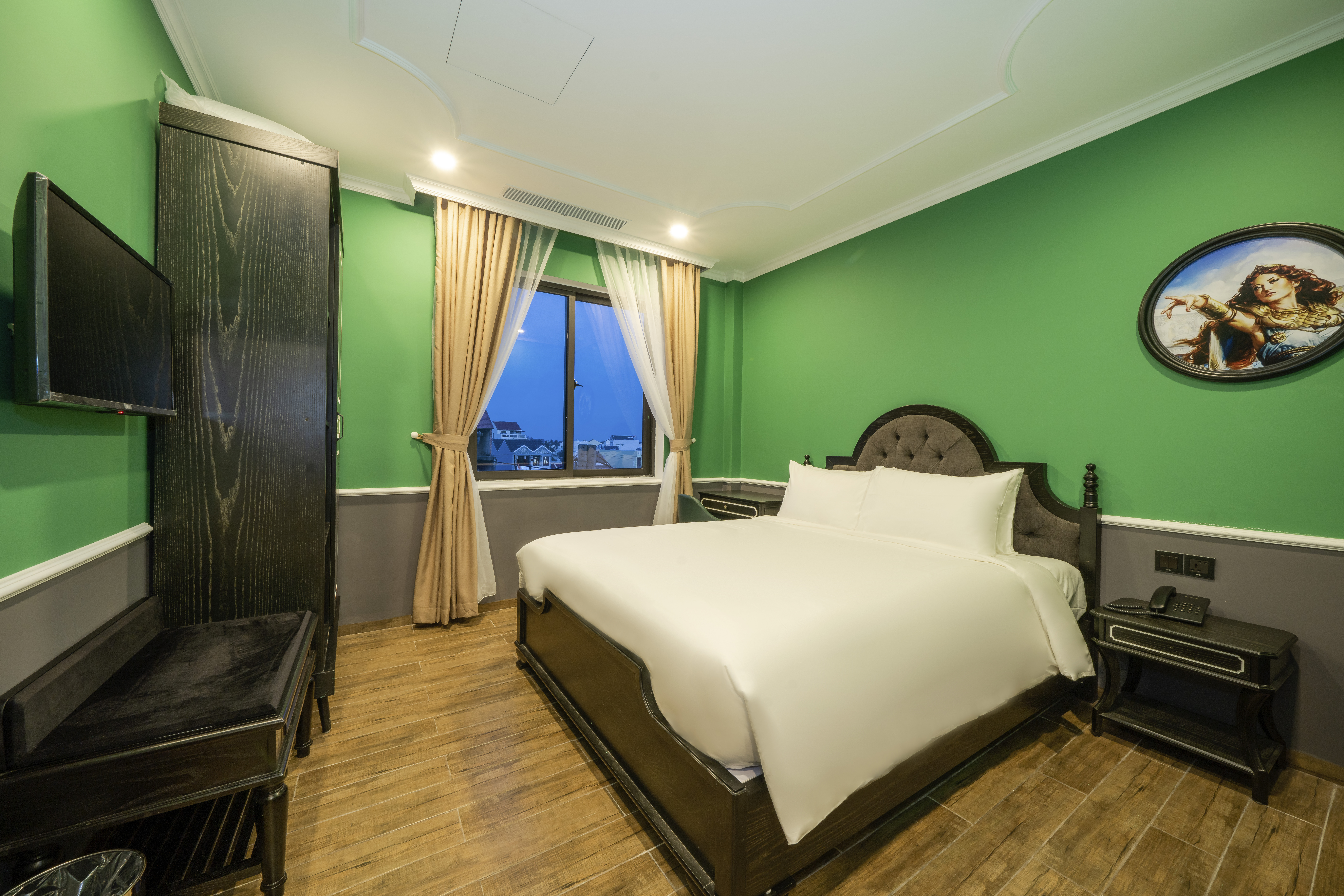 Double Premier King Bed