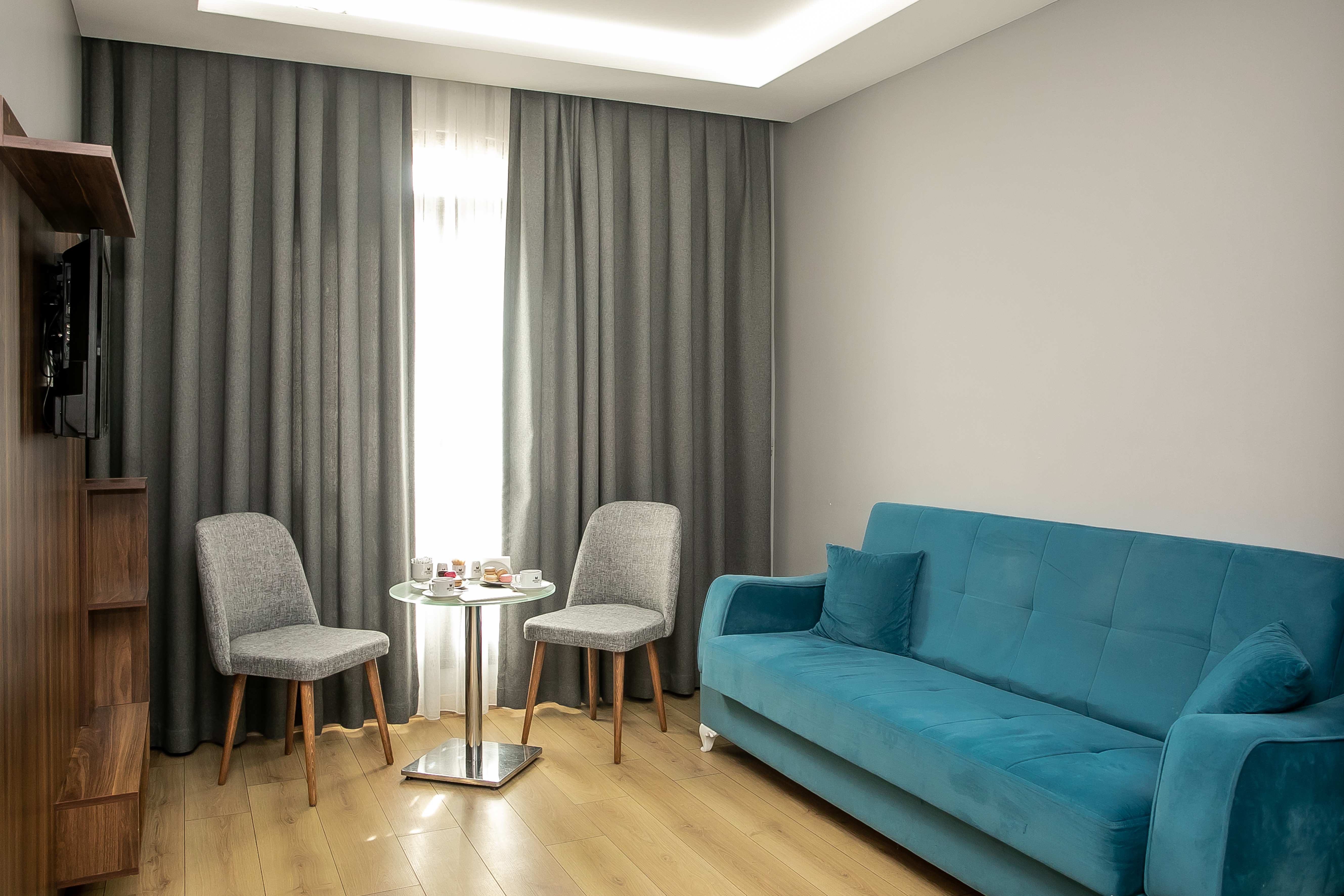 Suite Queen Size Bed