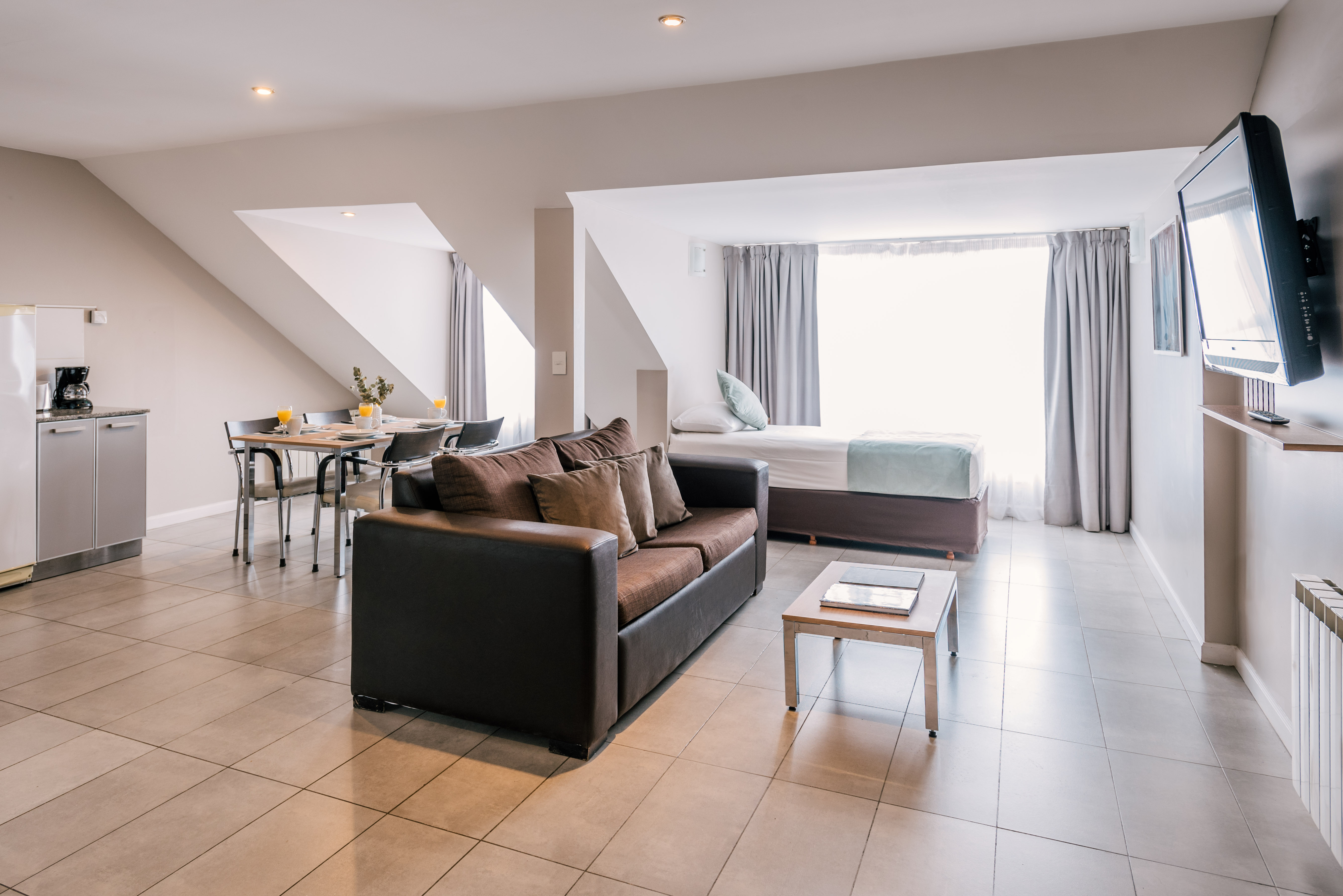 Apartment Capacity 4