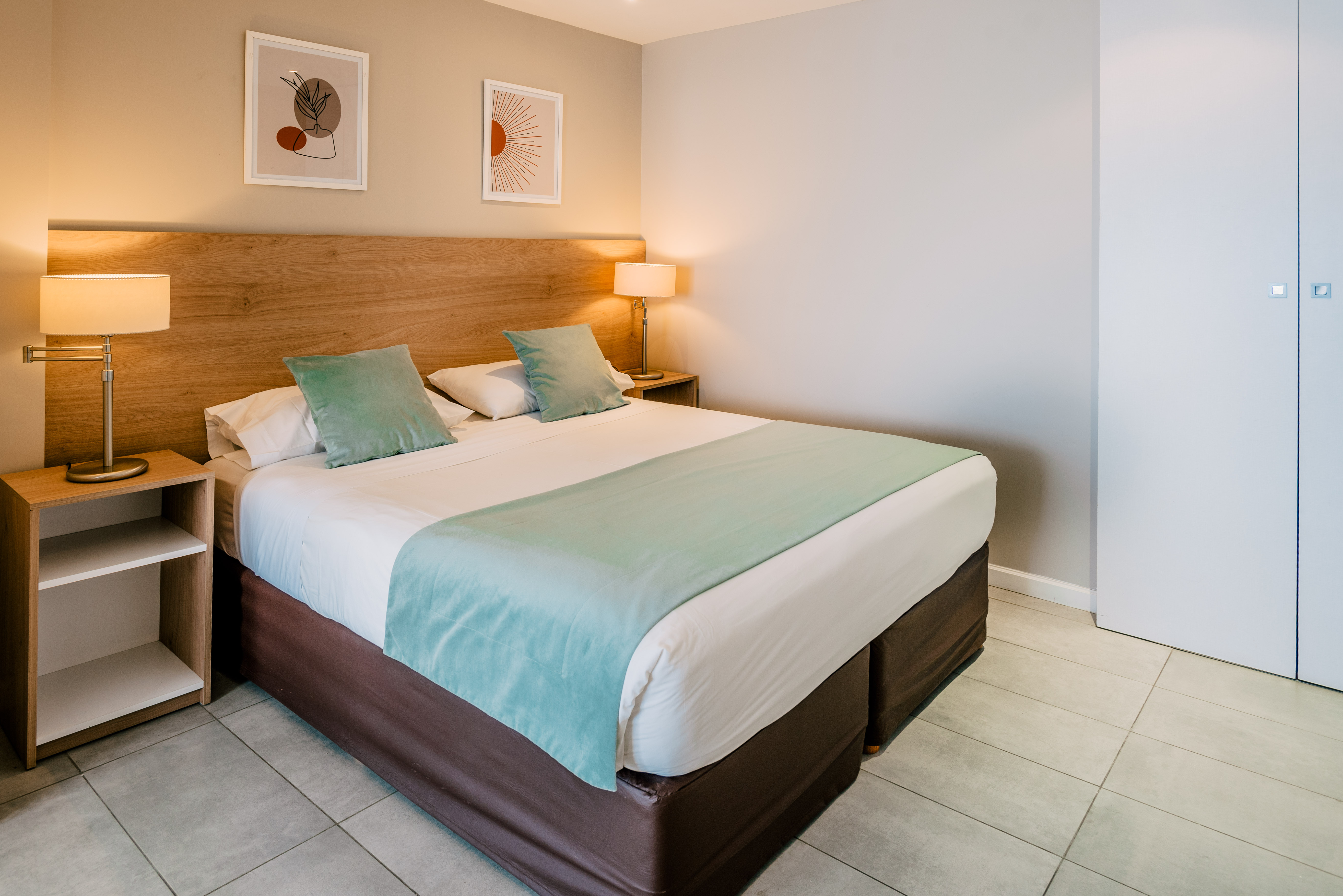 Apartment Capacity 4