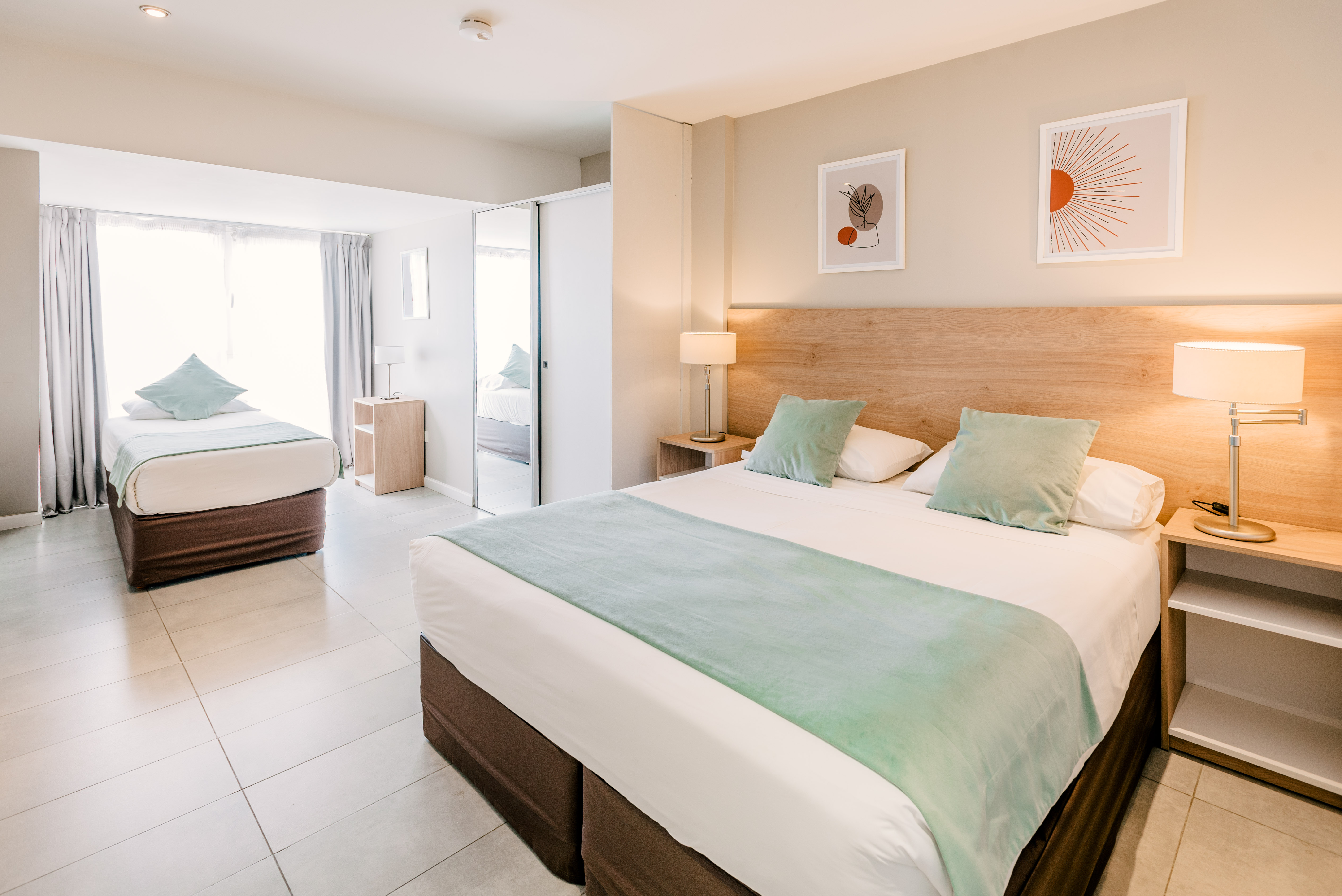 Apartment Capacity 4