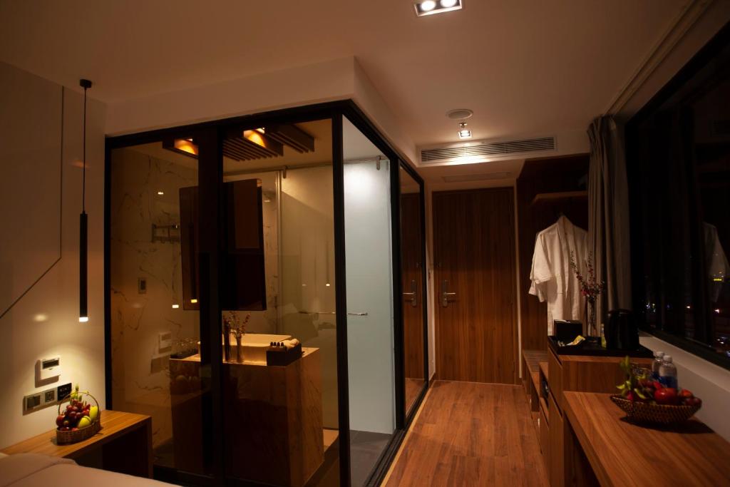 Double or Twin Deluxe