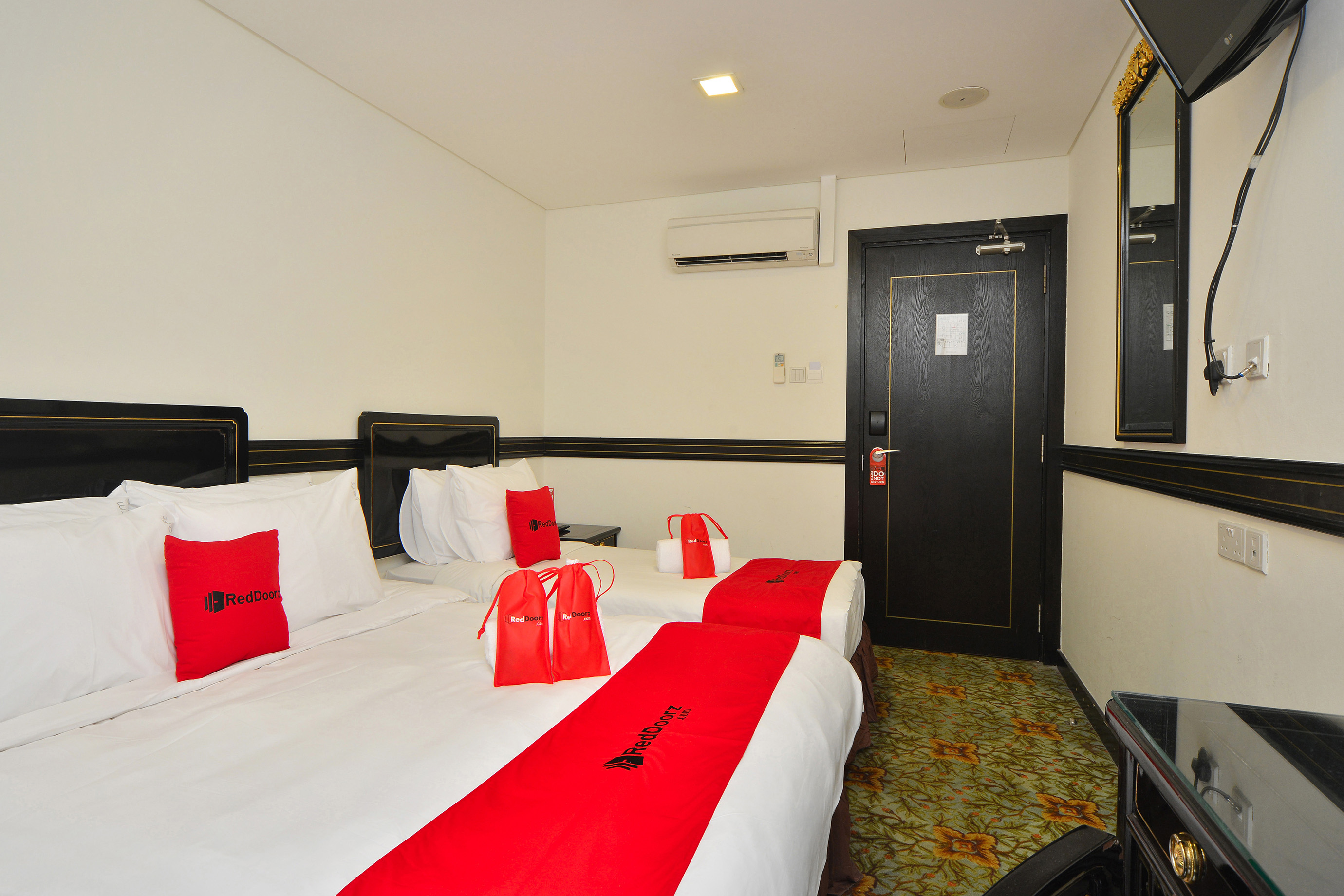 Family Room Superior