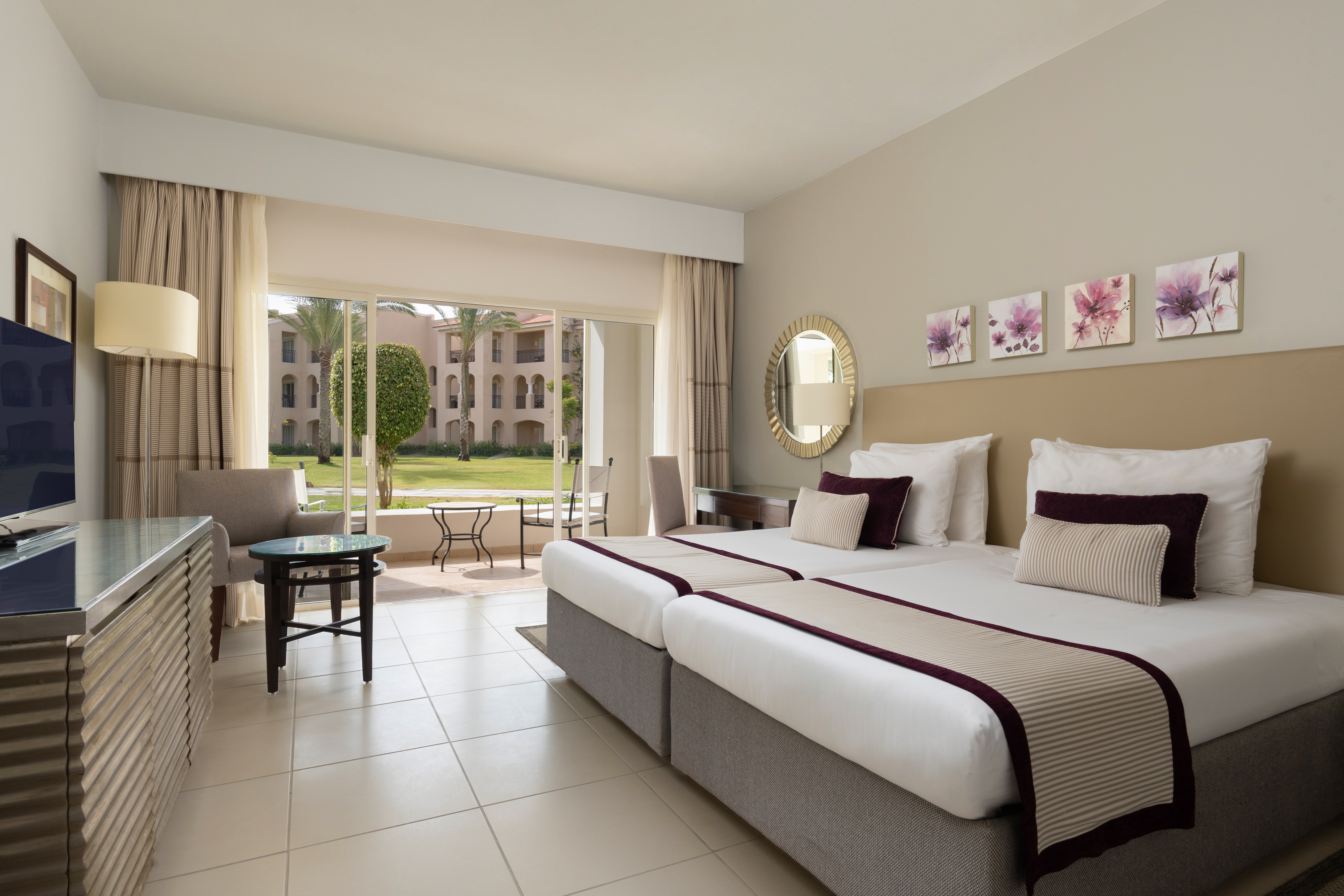 Room Superior Queen Bed