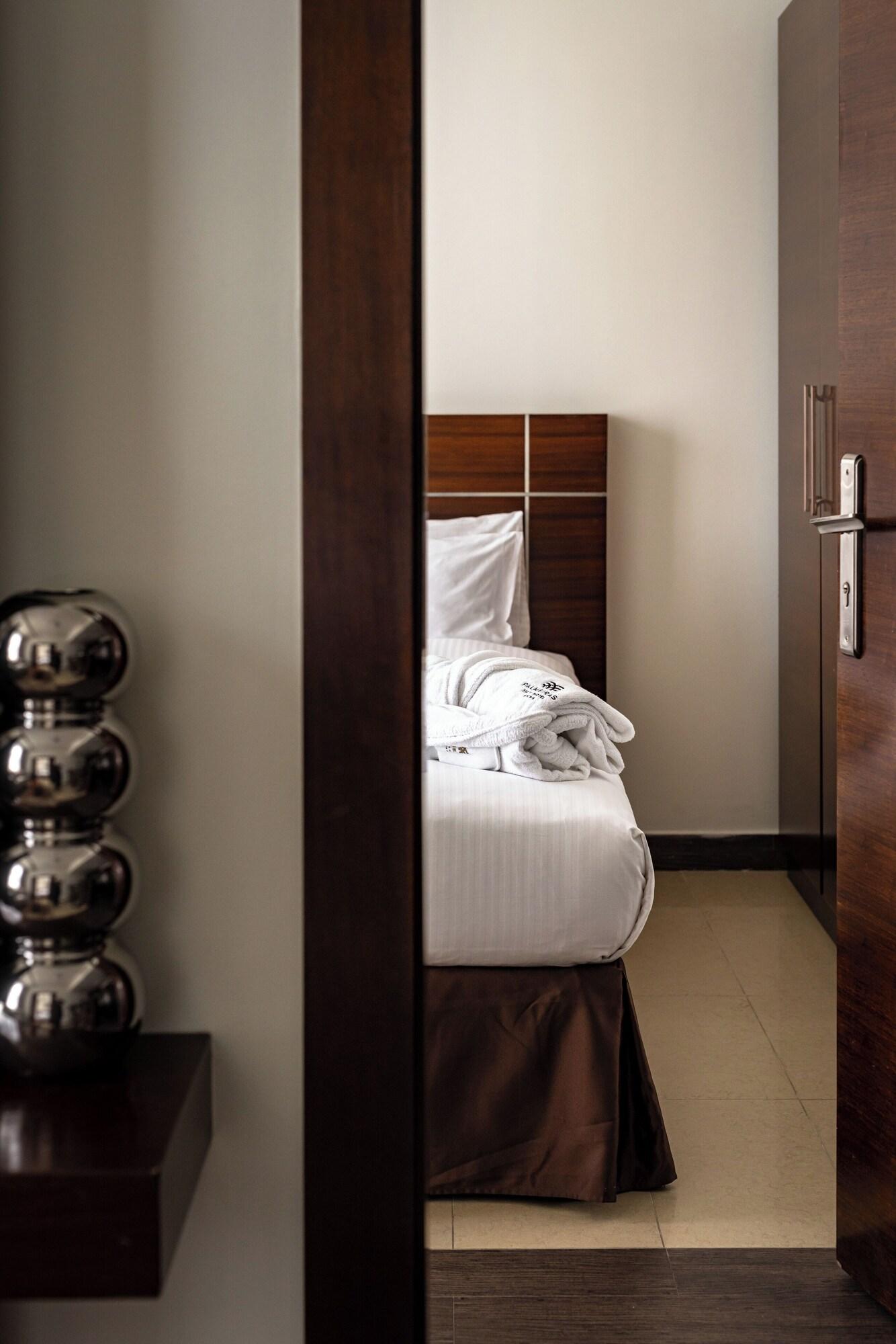 Junior Suite King Size Bed