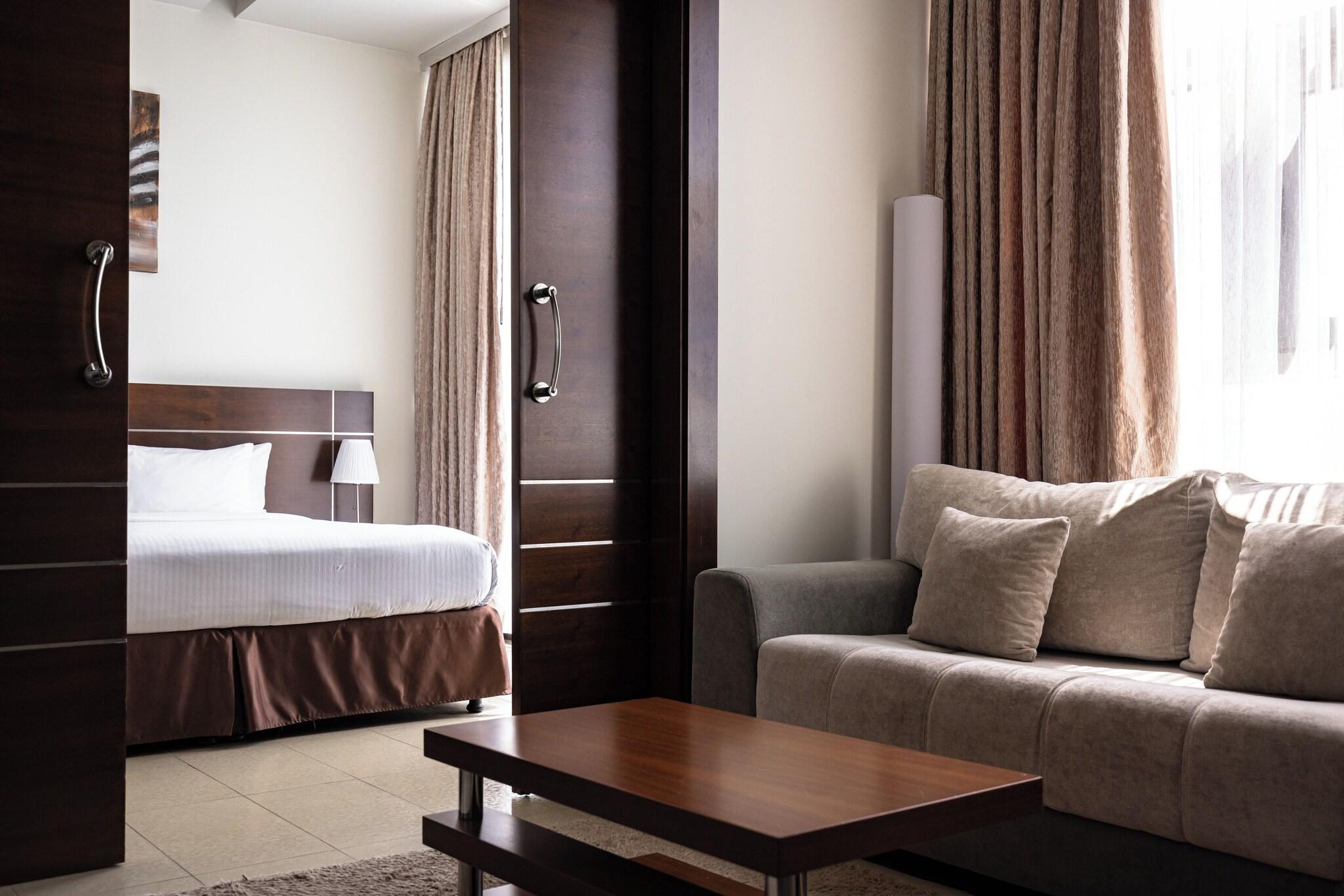 Junior Suite King Size Bed