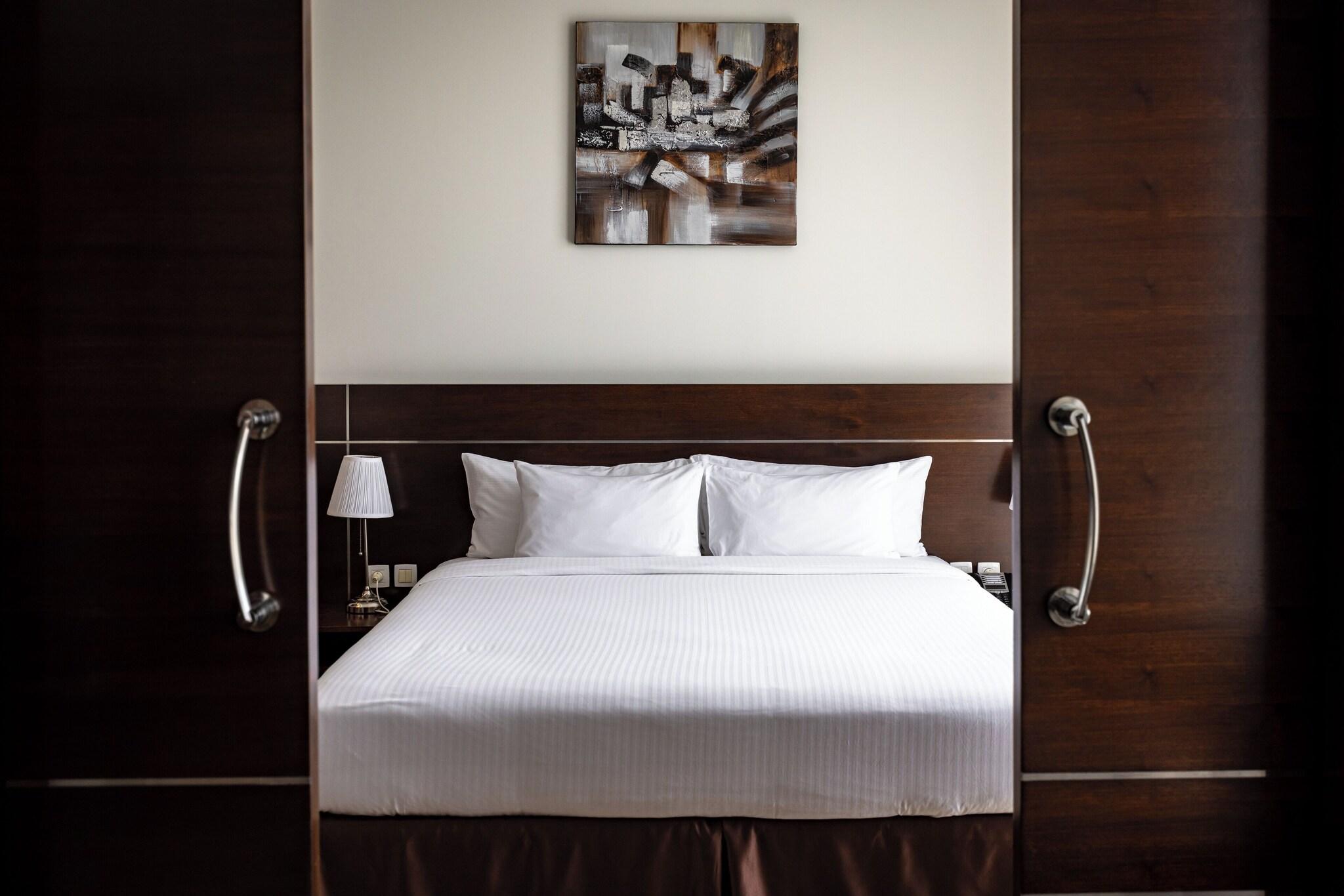 Junior Suite King Size Bed