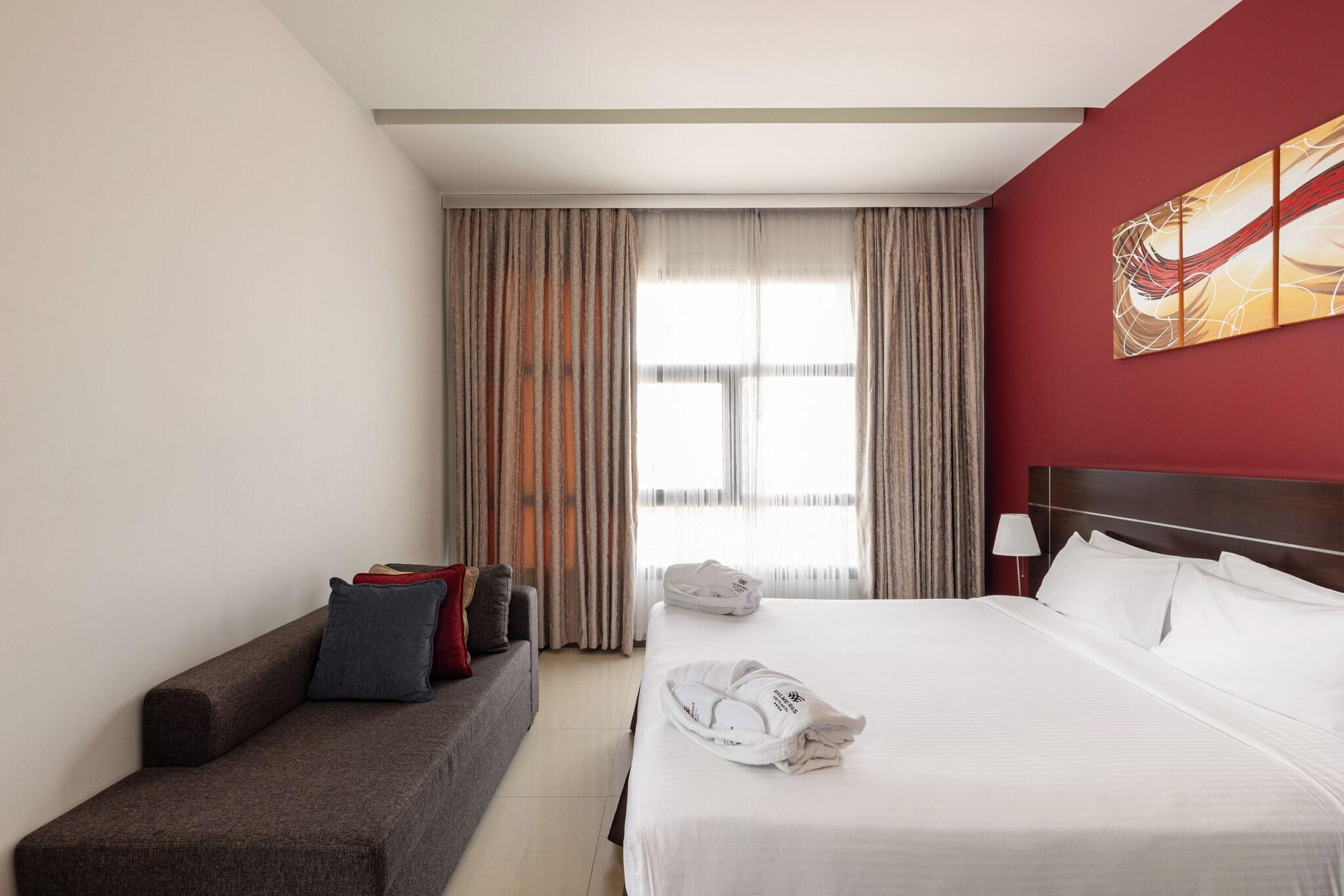 Suite Deluxe King Bed