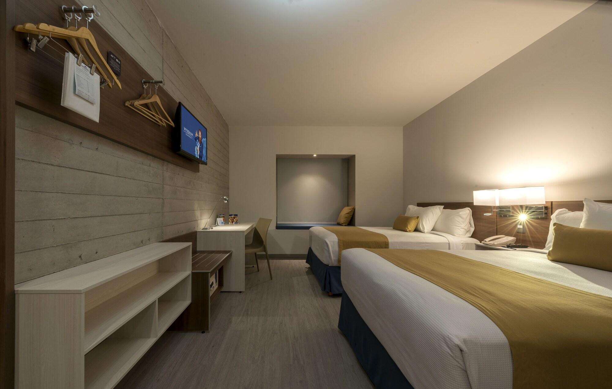 Room Two Double Beds