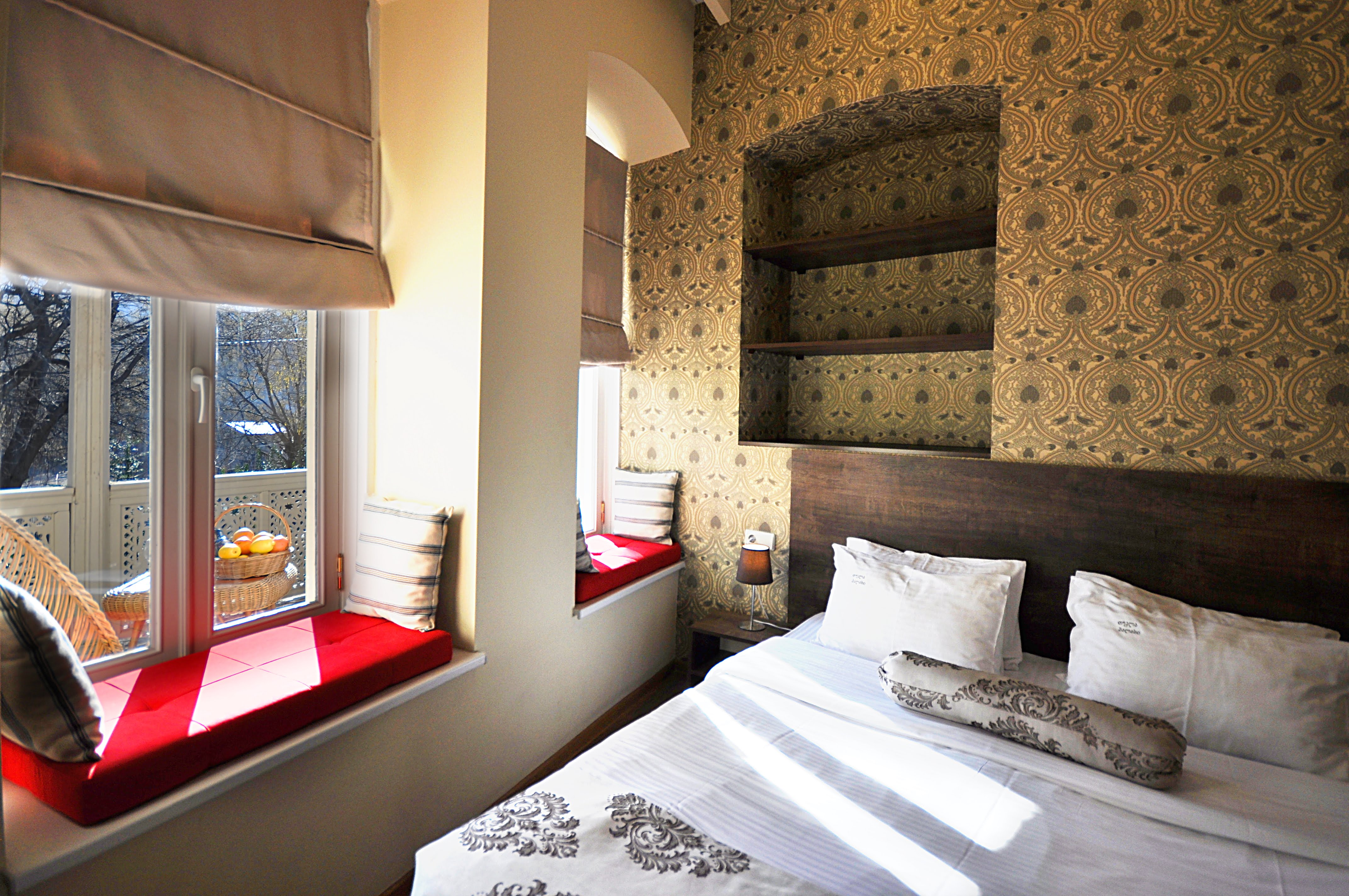 Double or Twin Standard