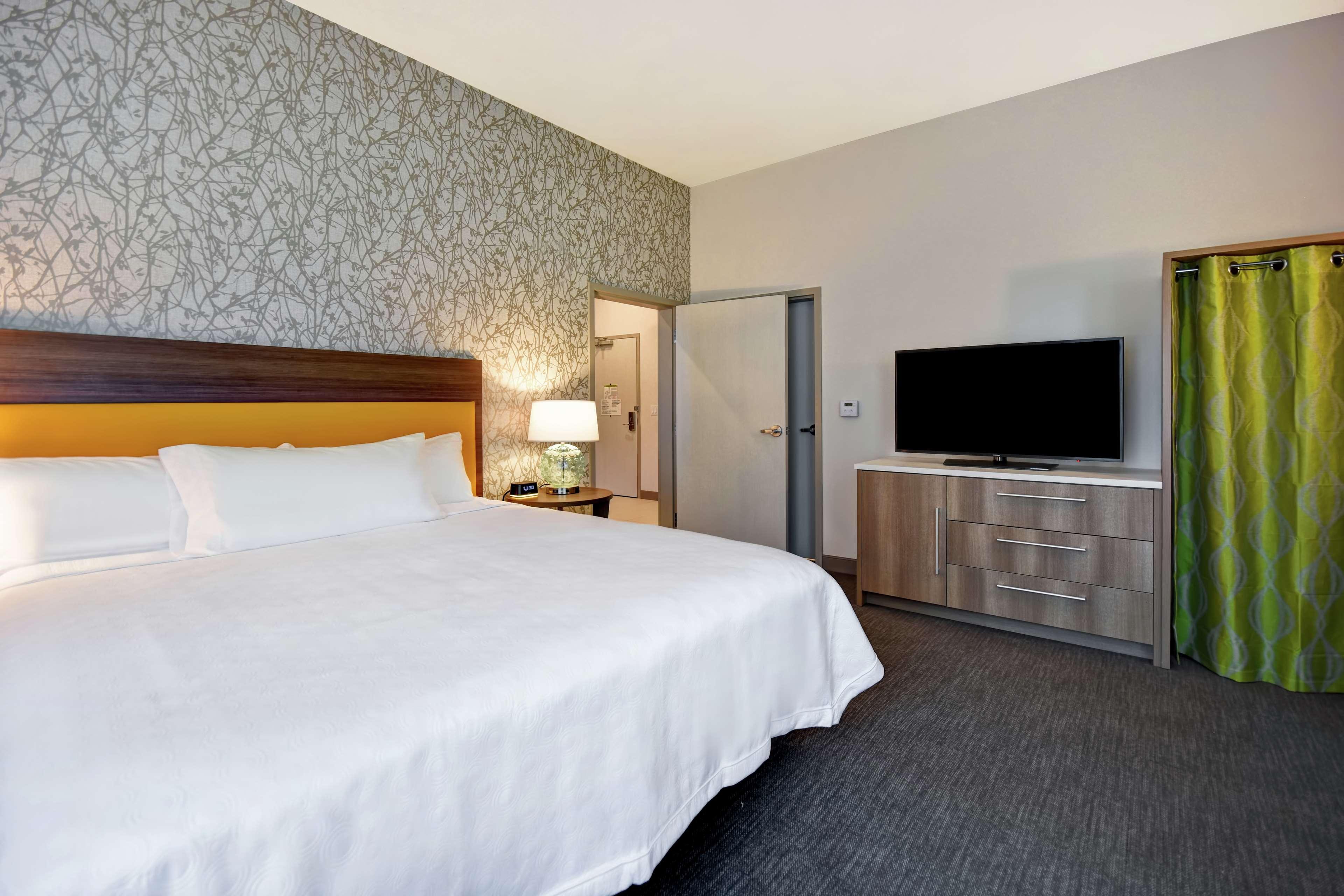 Suite King Bed Non Smoking