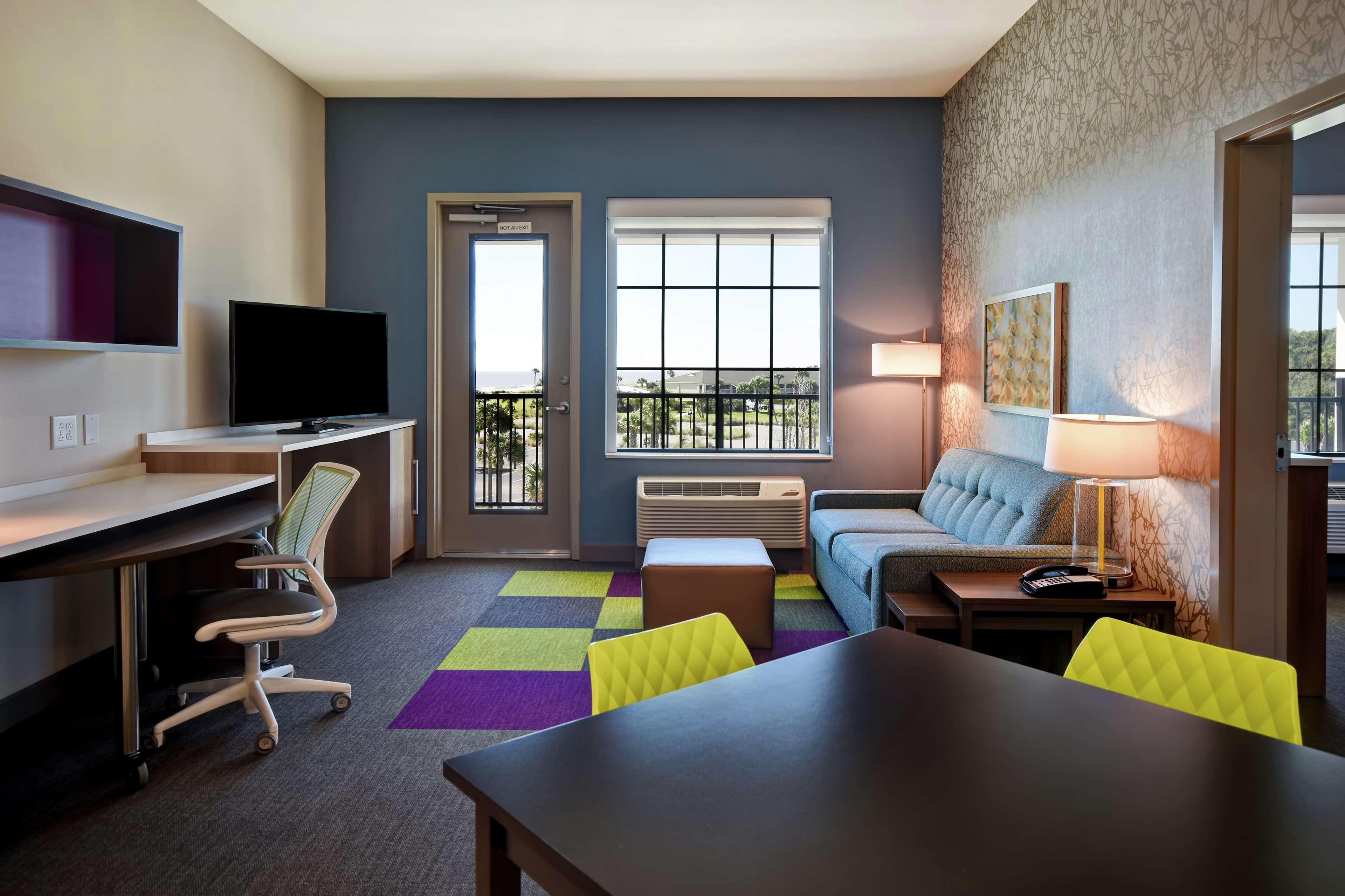 Suite Ocean View with Balcony