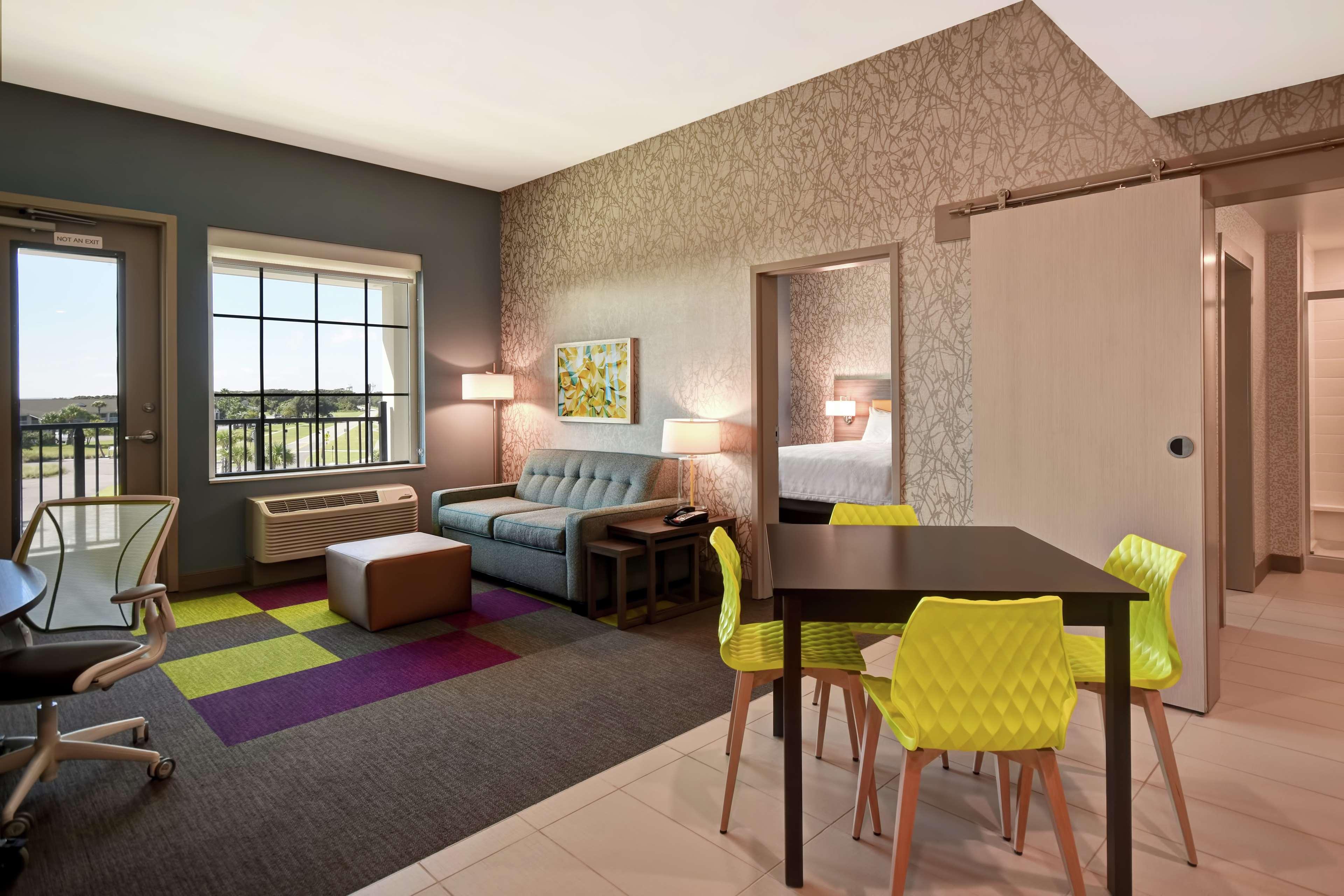 Suite Ocean View with Balcony