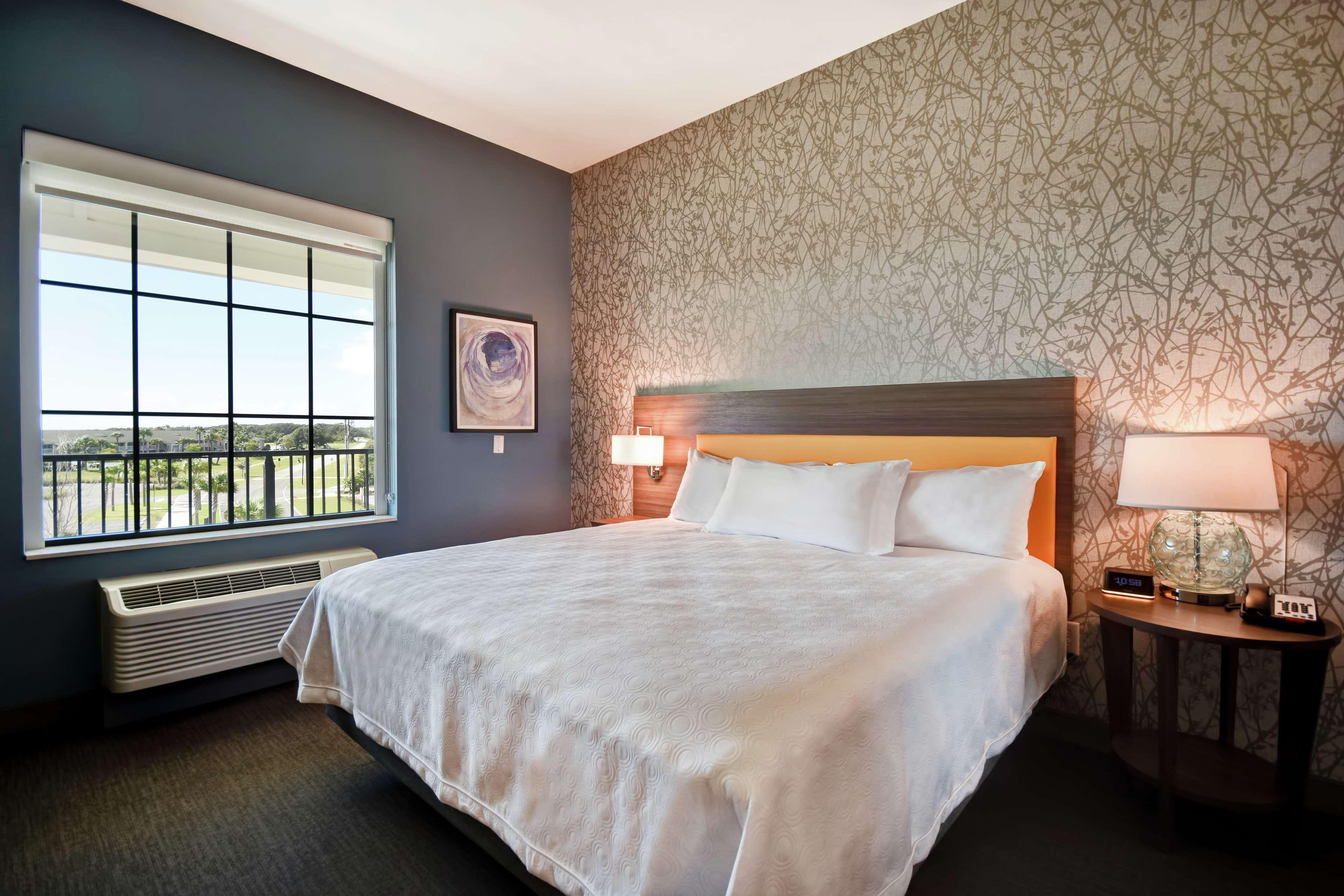 Suite Ocean View with Balcony