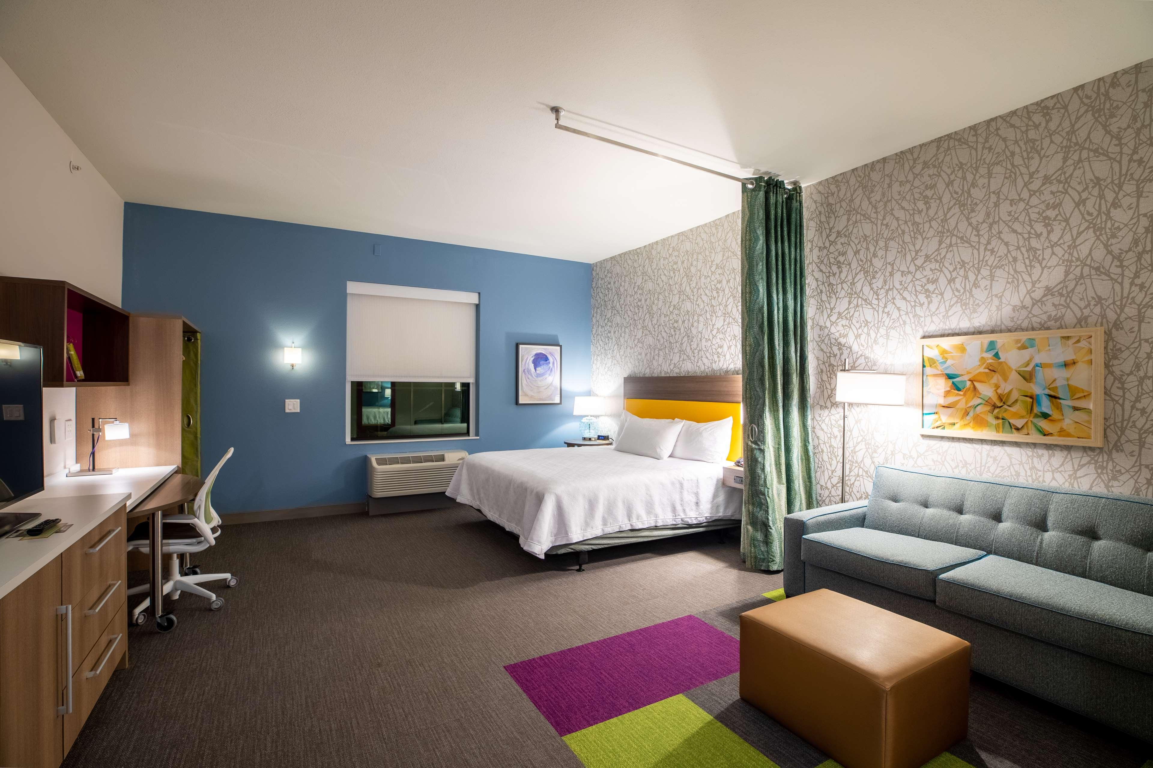 Studio Ocean View King Bed