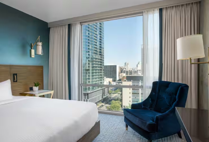 Double City View King Bed