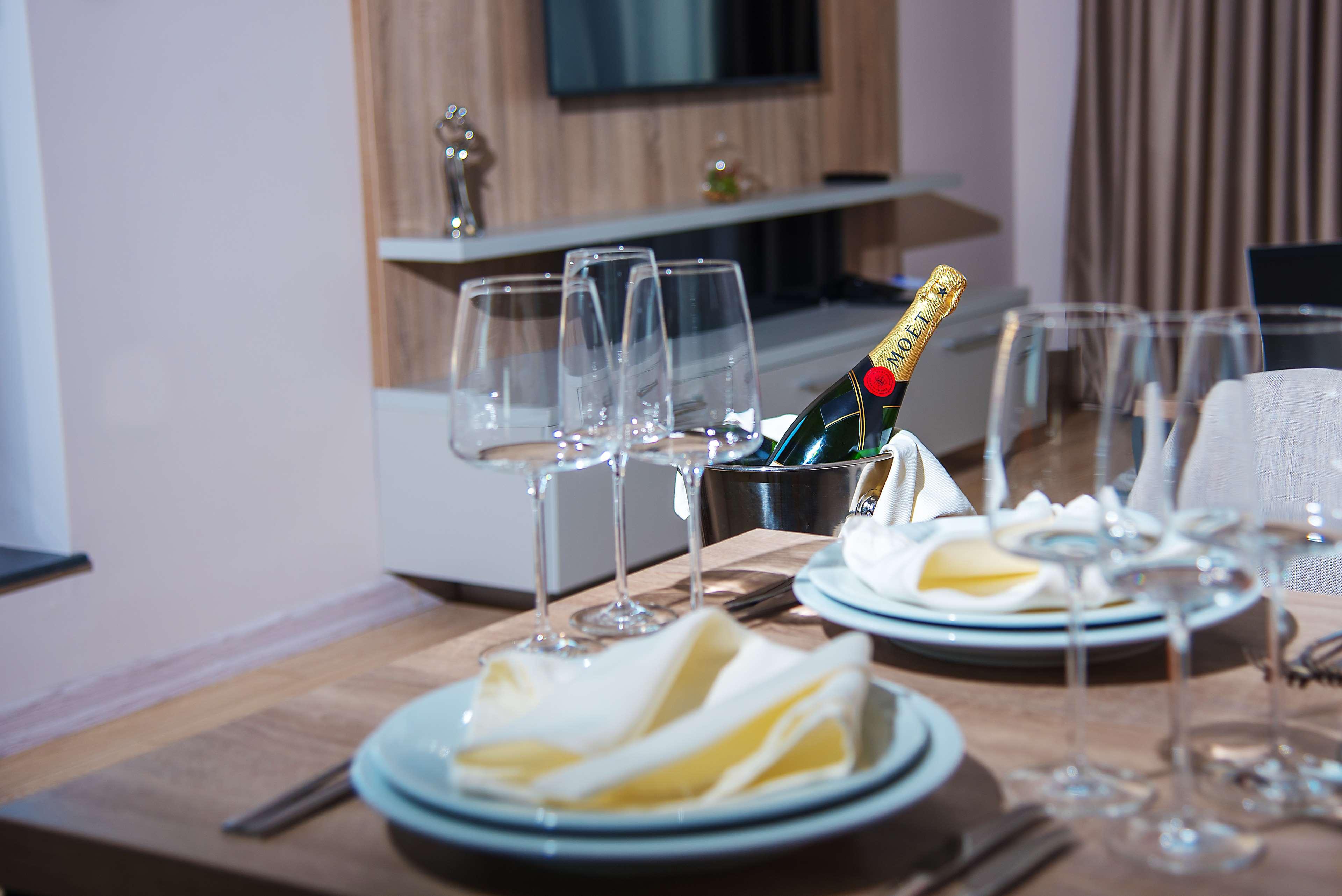 Apartment King Size Bed