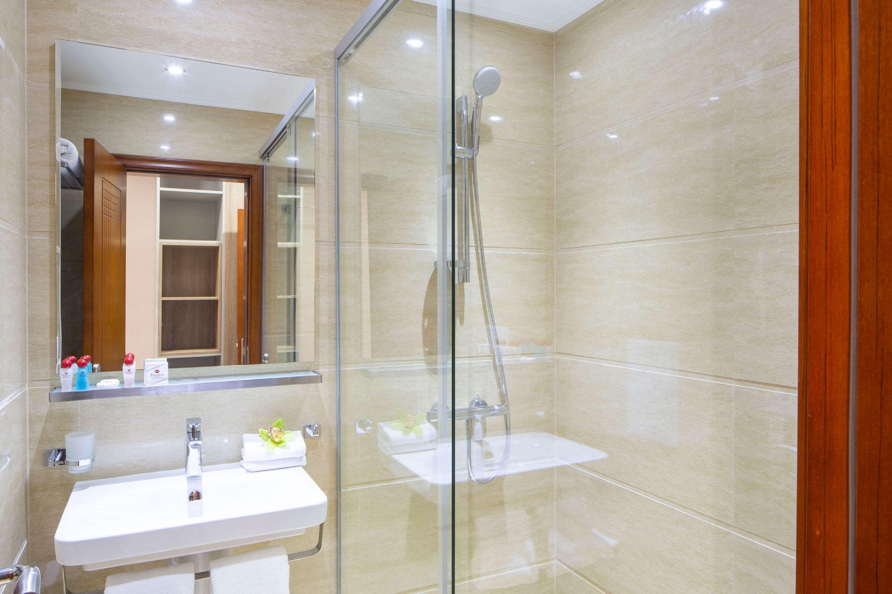 Apartment King Size Bed