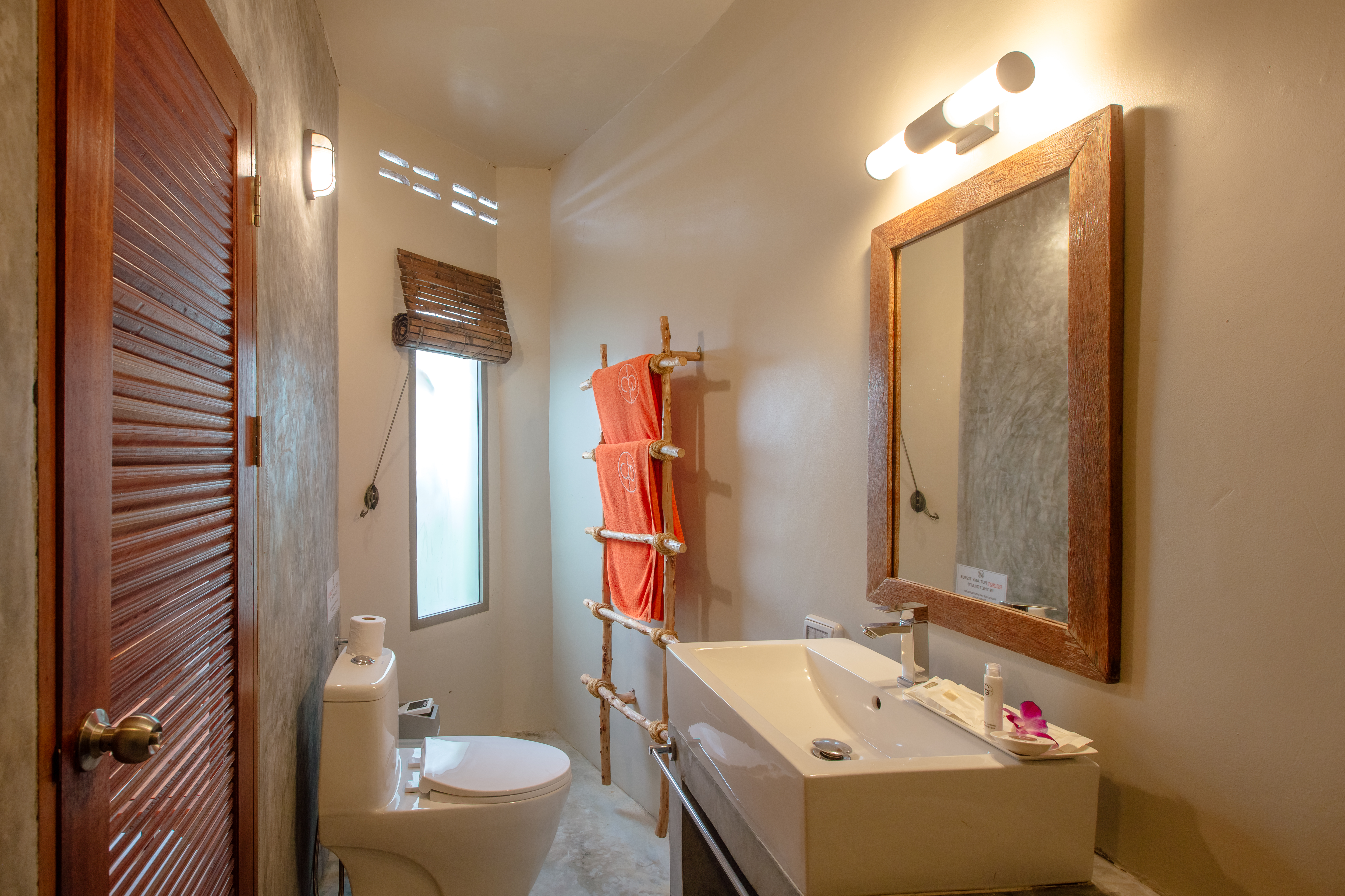 Bungalow Deluxe Pool View