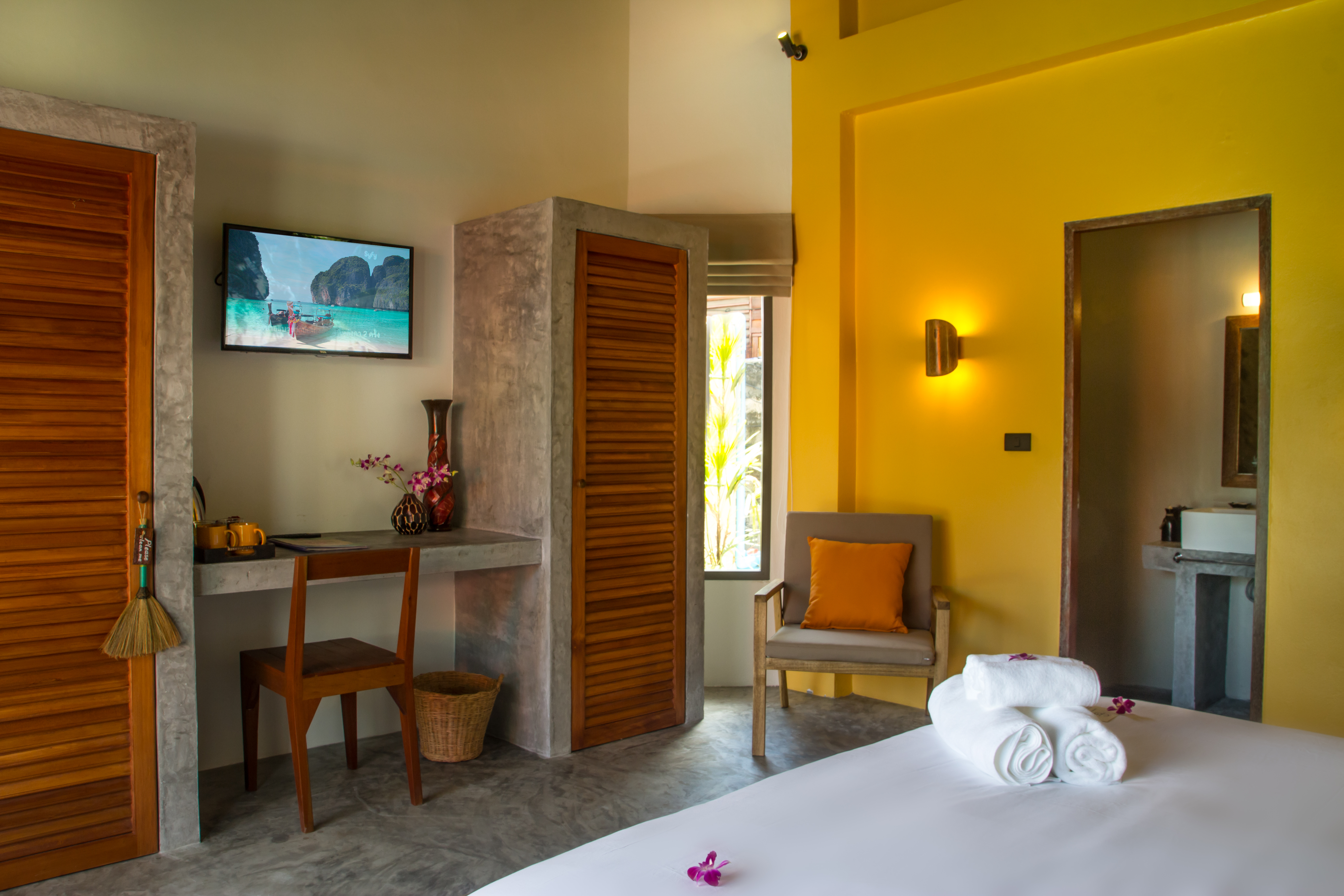 Bungalow Deluxe Pool View