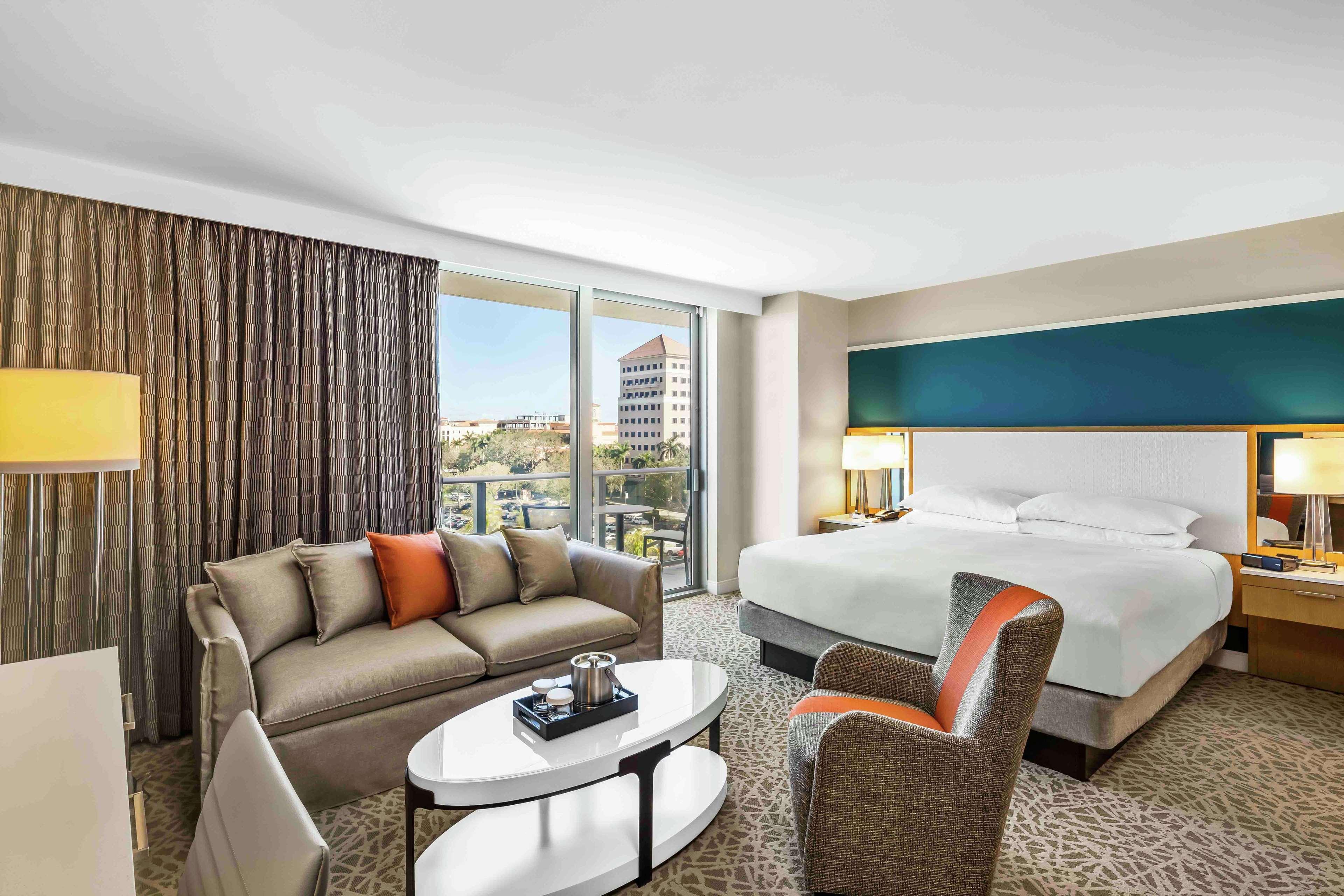 Junior Suite Accessible King Size Bed