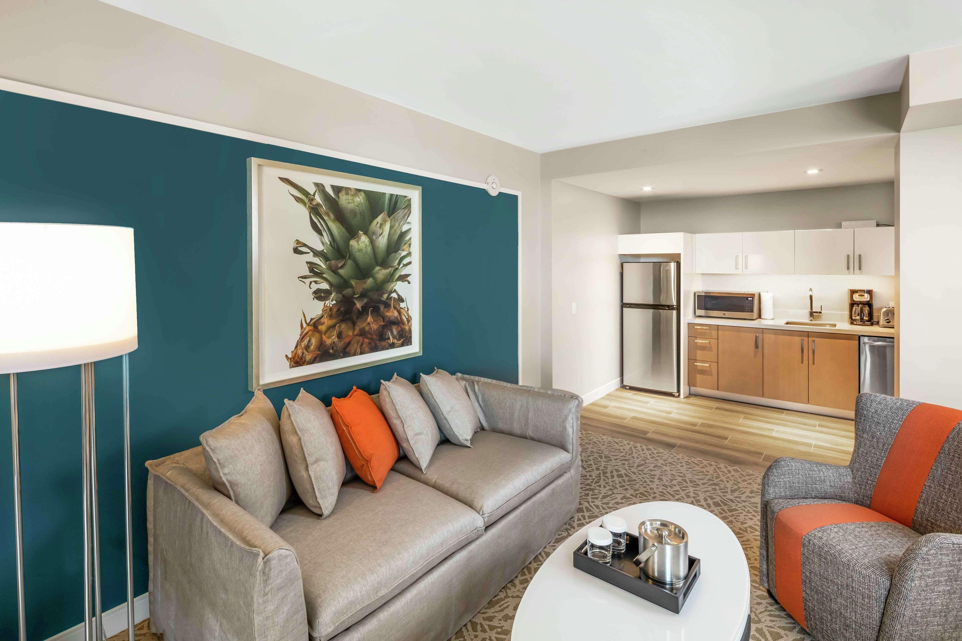 Suite Two Queen Beds