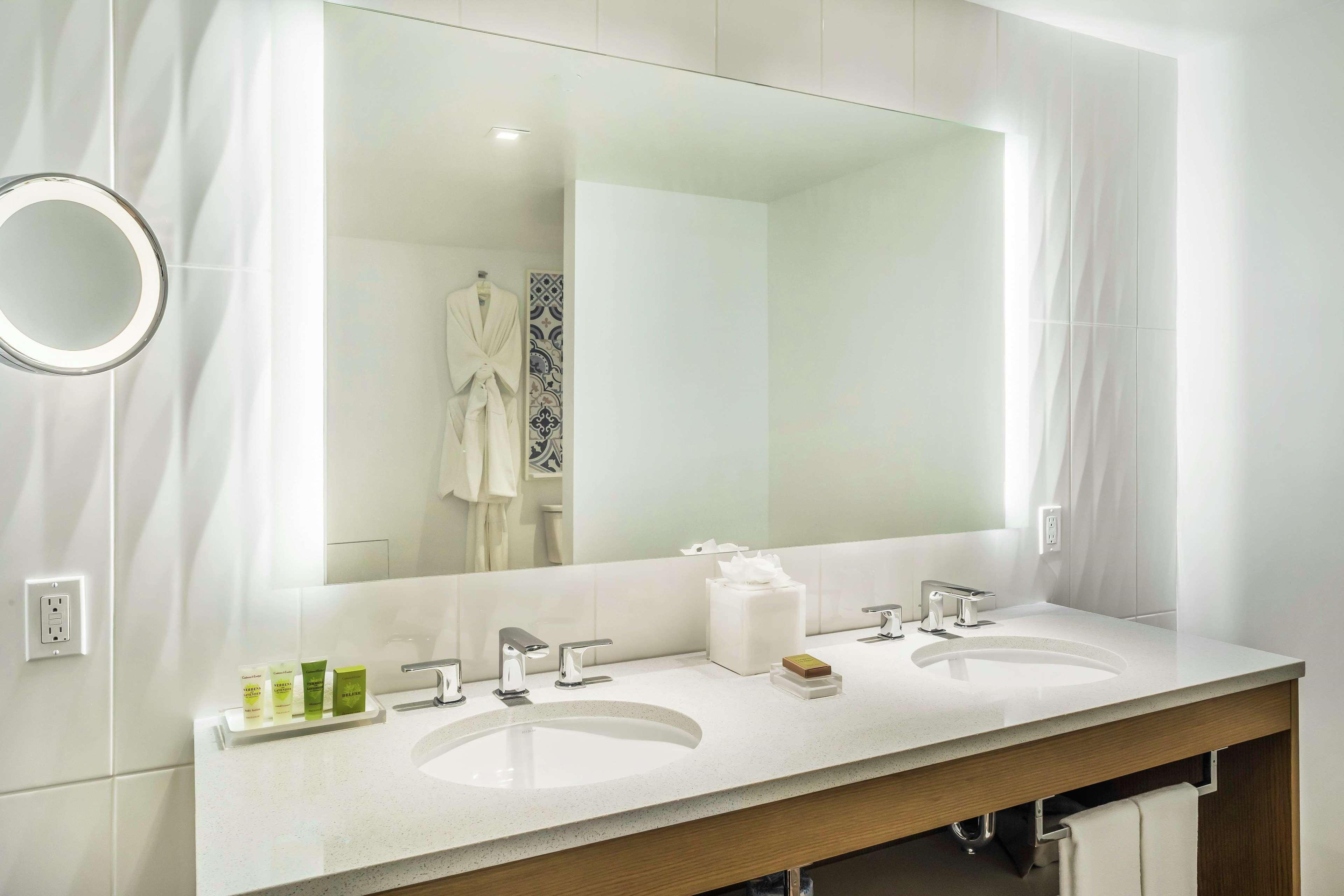 Suite Two Queen Beds