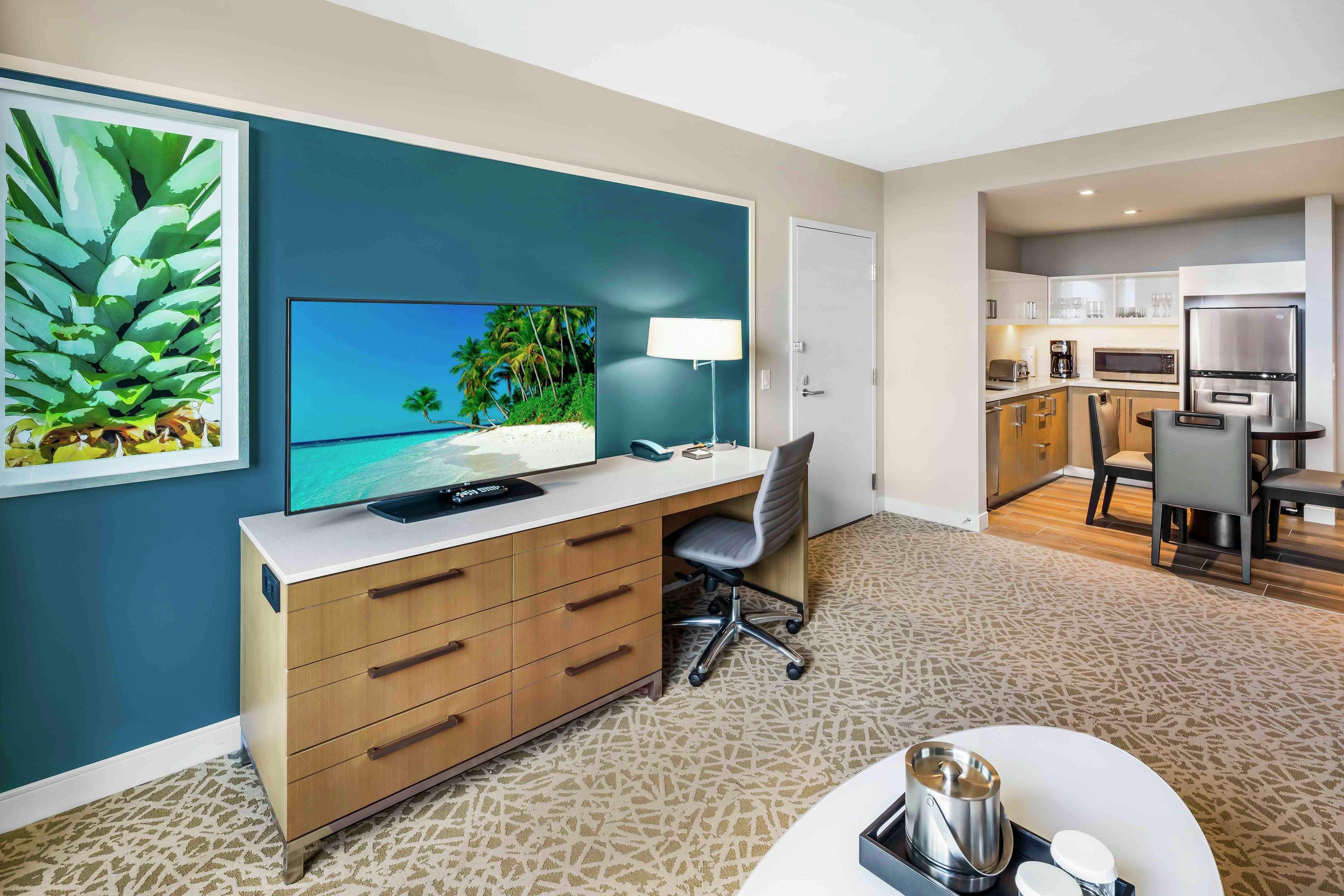 Suite Two Queen Beds