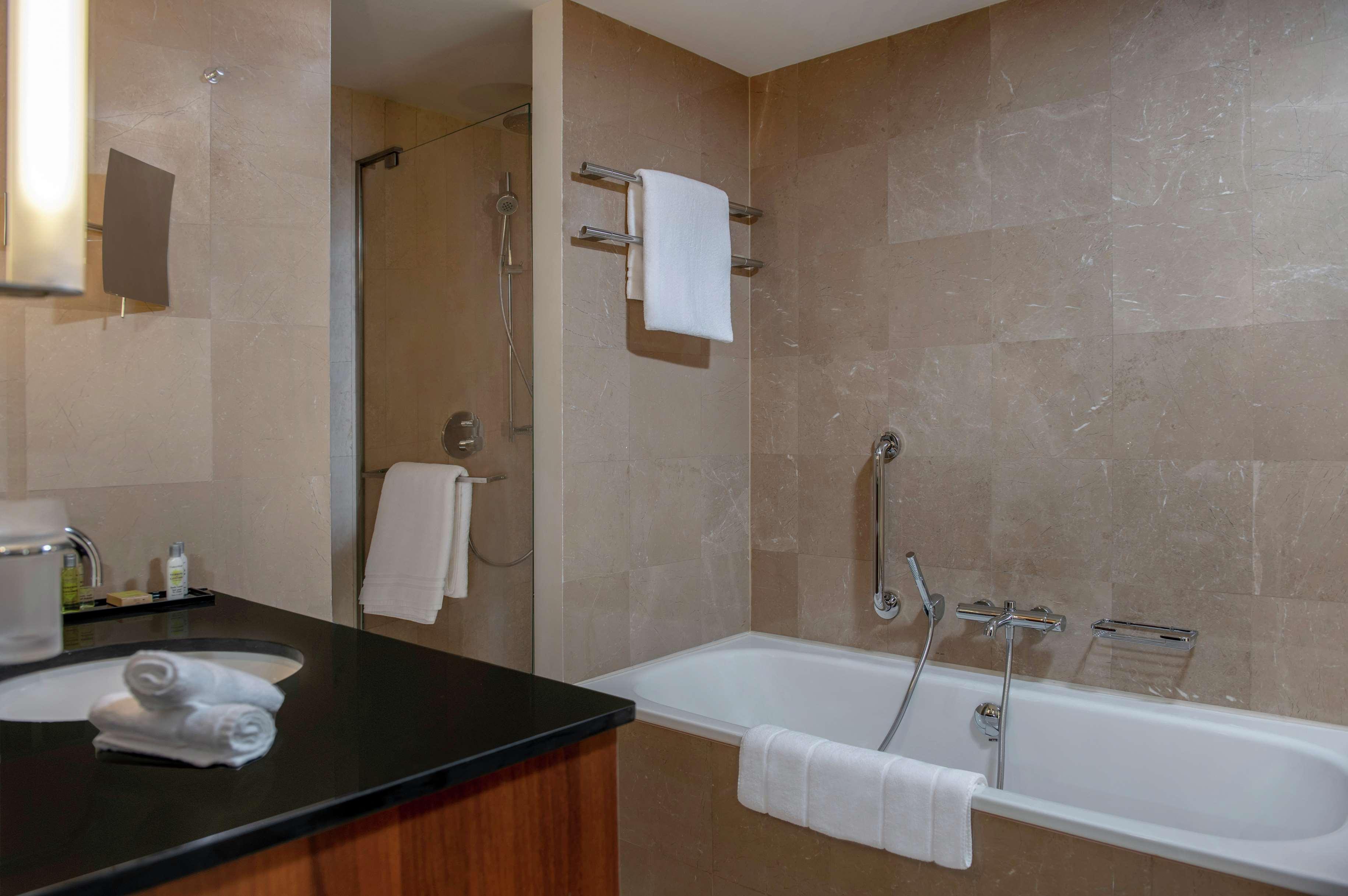 Family Room Connecting Room