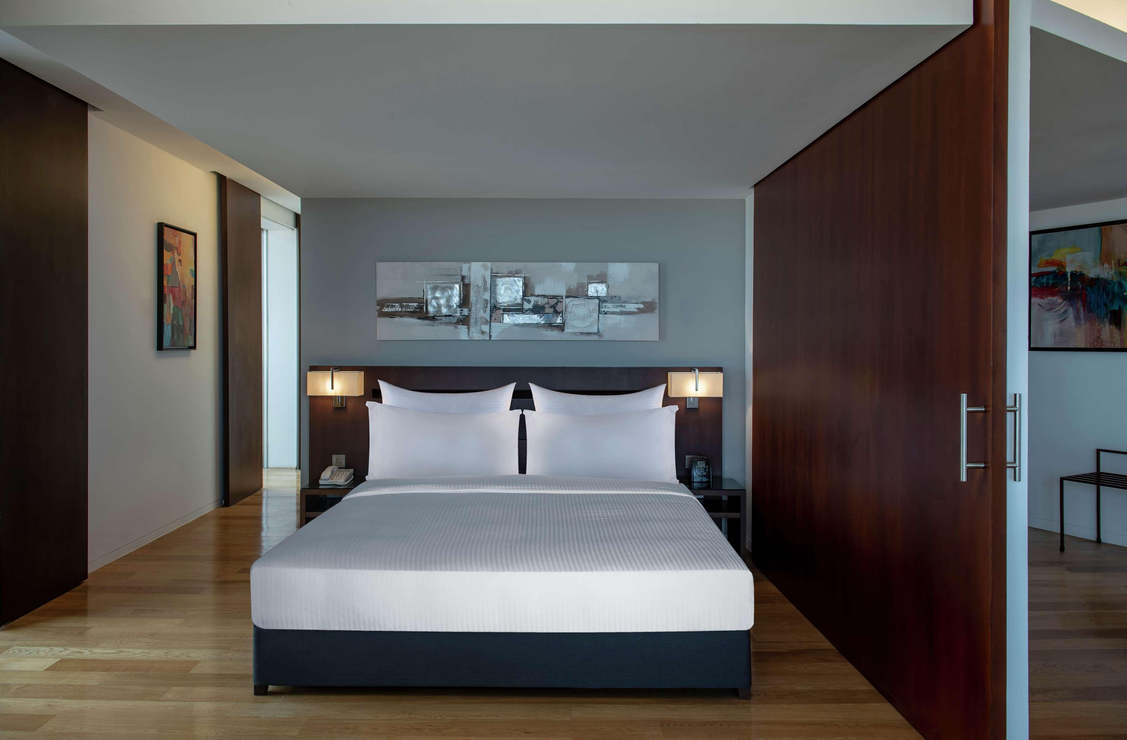 Suite Executive King Bed