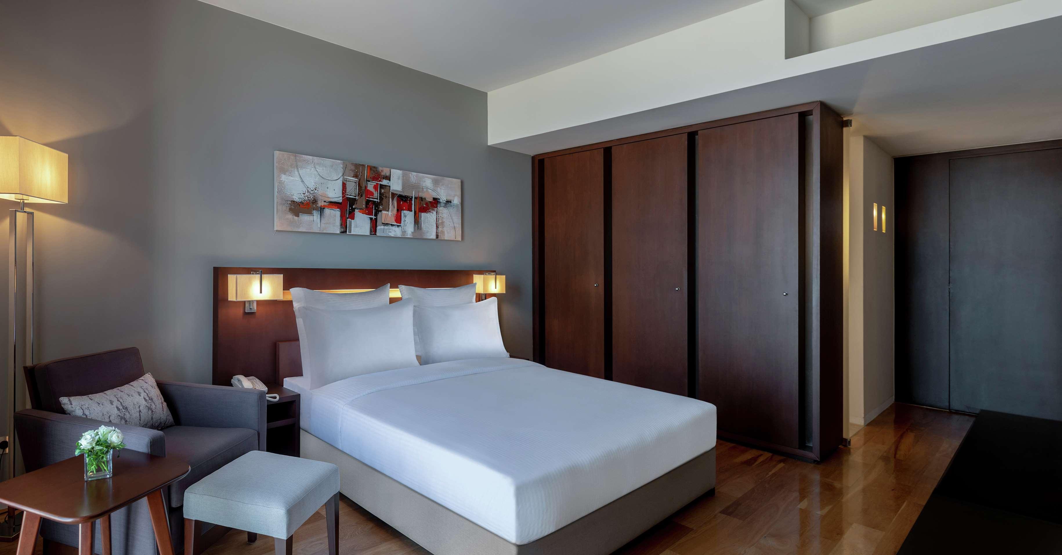 Room Deluxe with Views