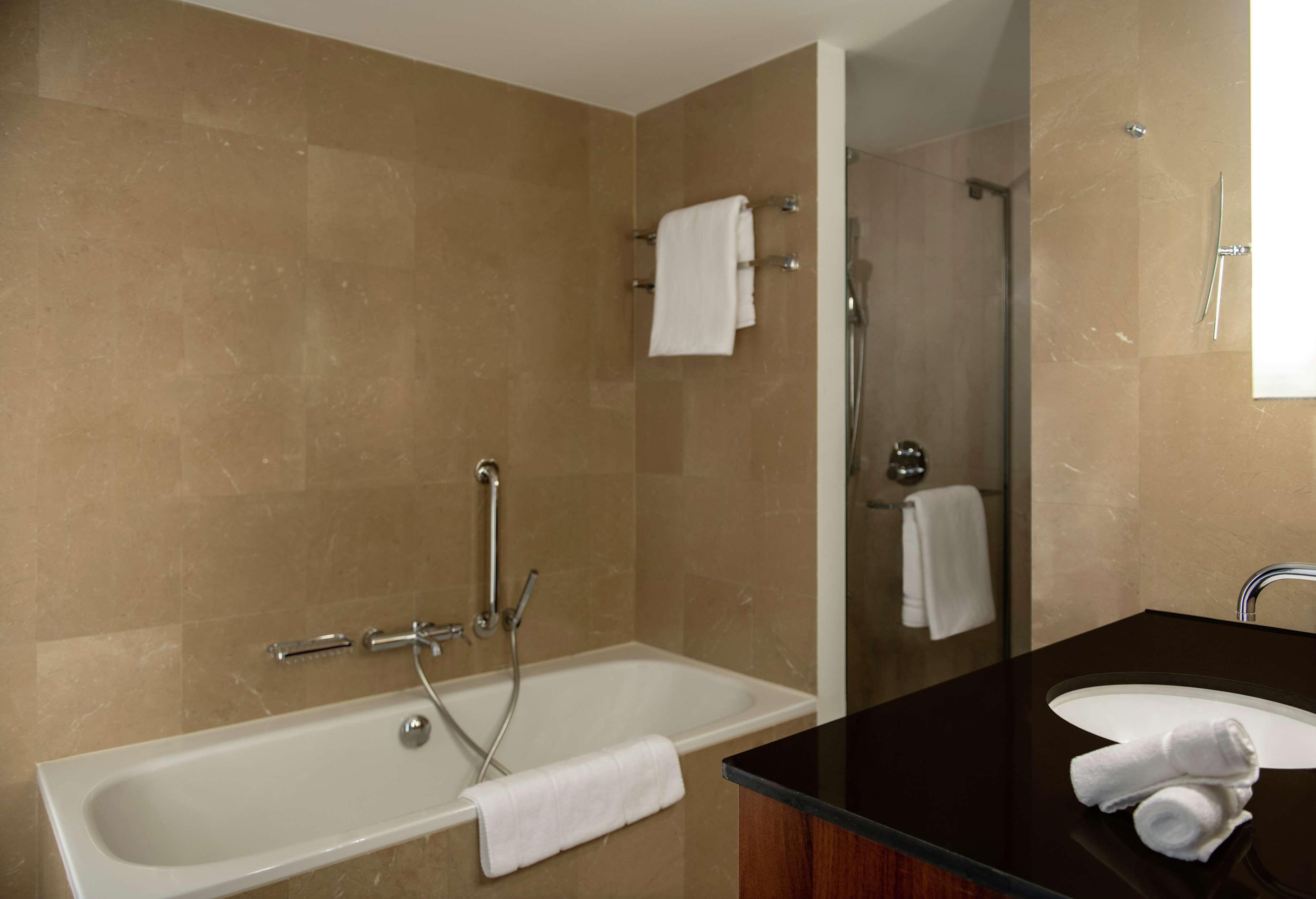 Room Deluxe with Views