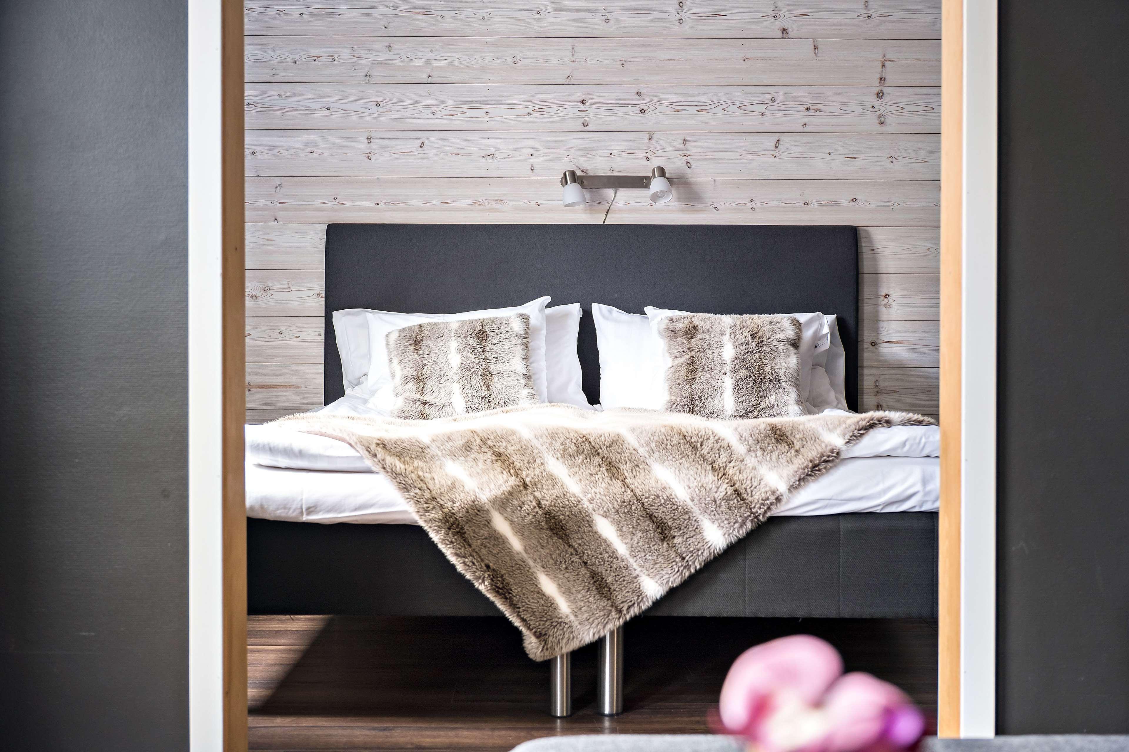 Double Superior King Bed