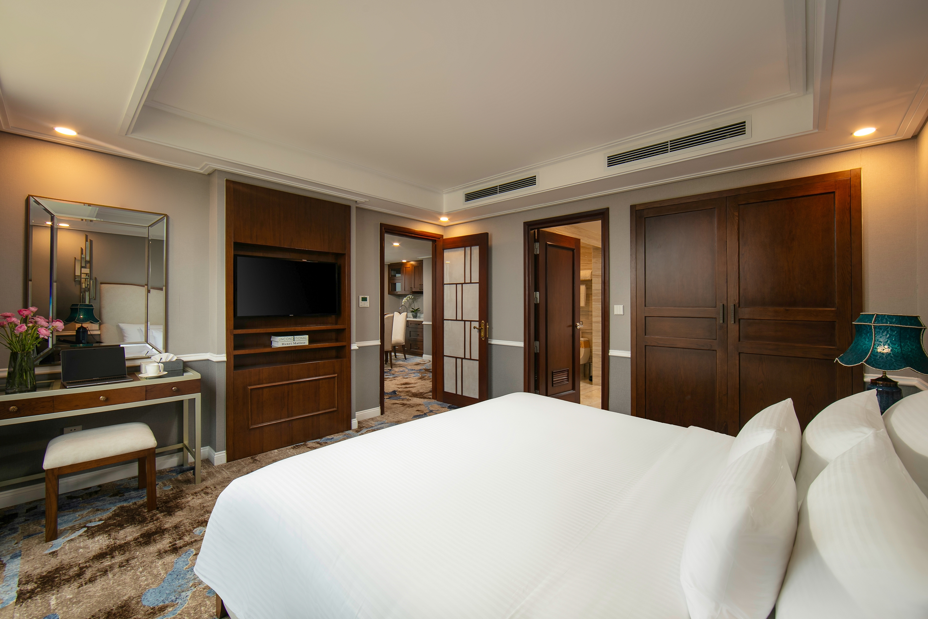 Suite One Bedroom with Terrace