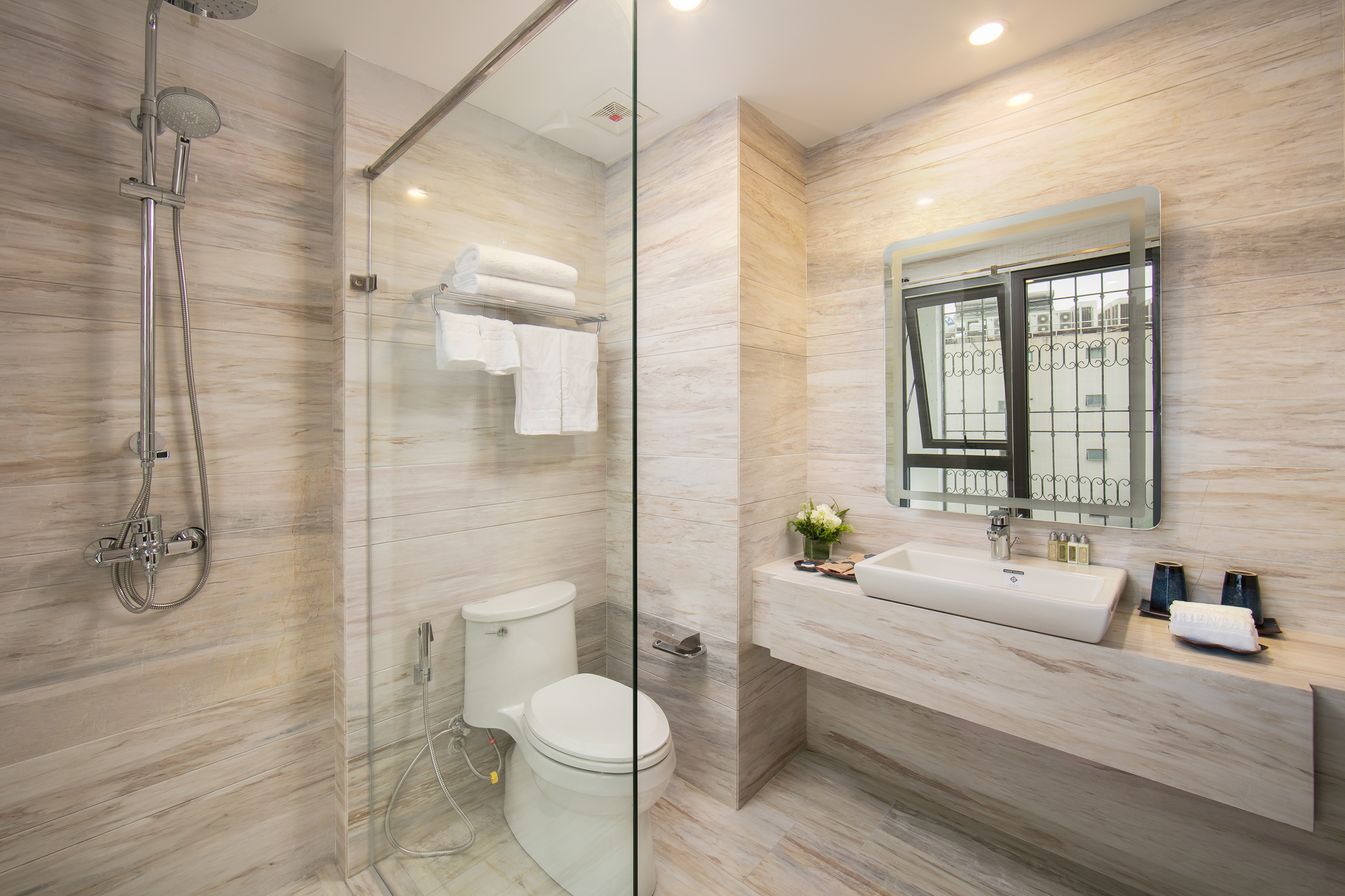 Family Room Connecting Room