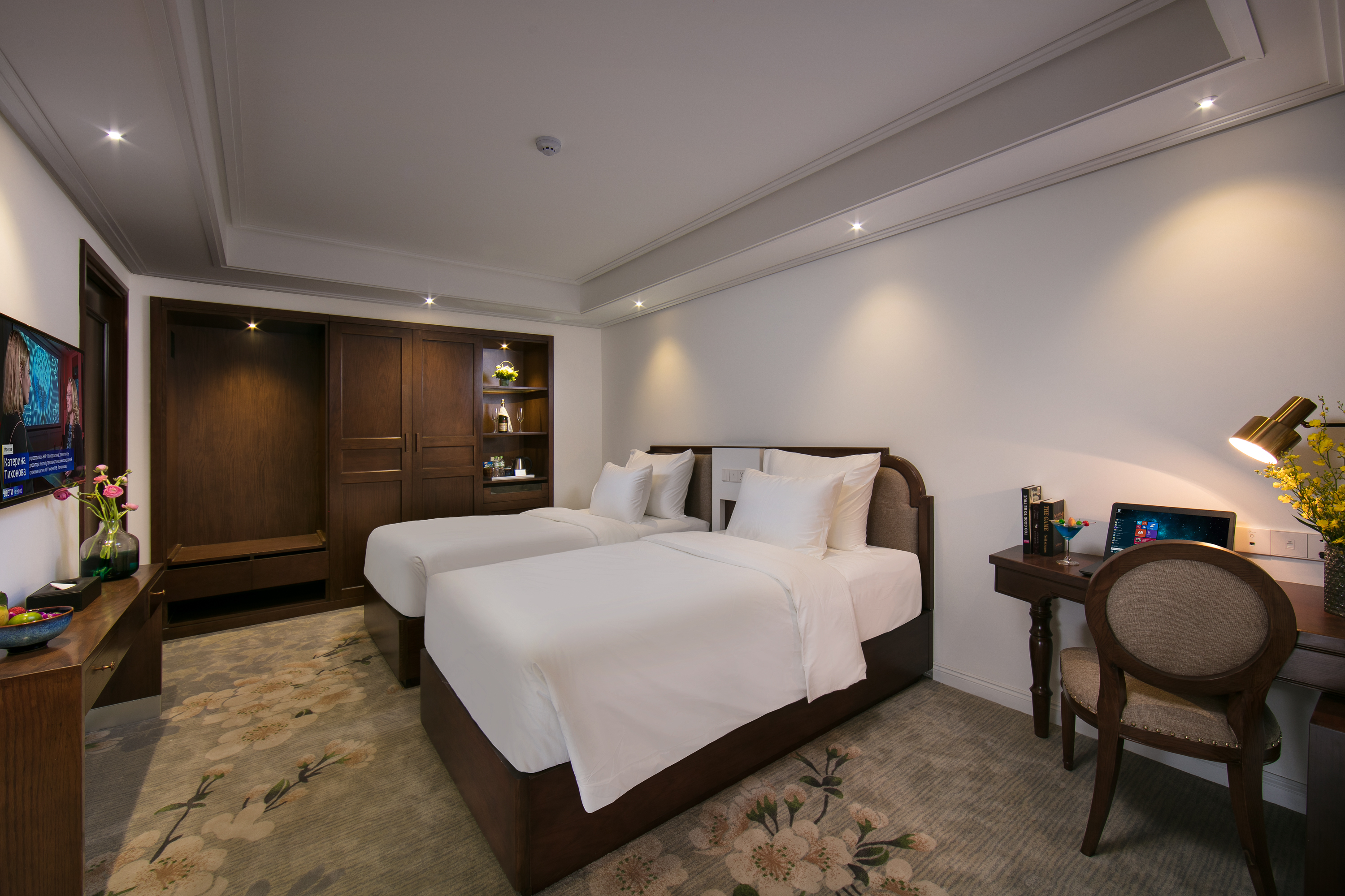 Family Room Connecting Room