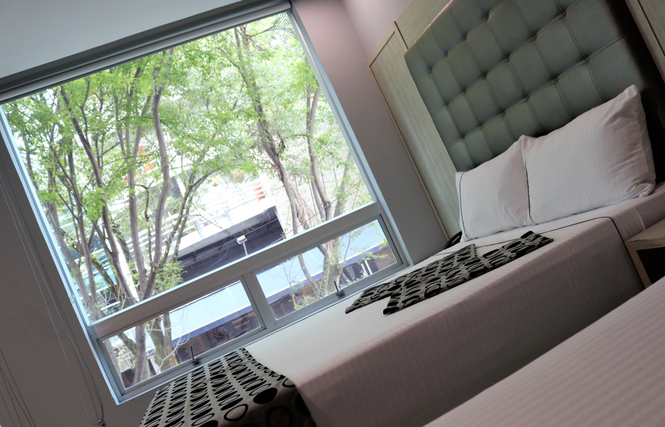 Double or Twin Standard