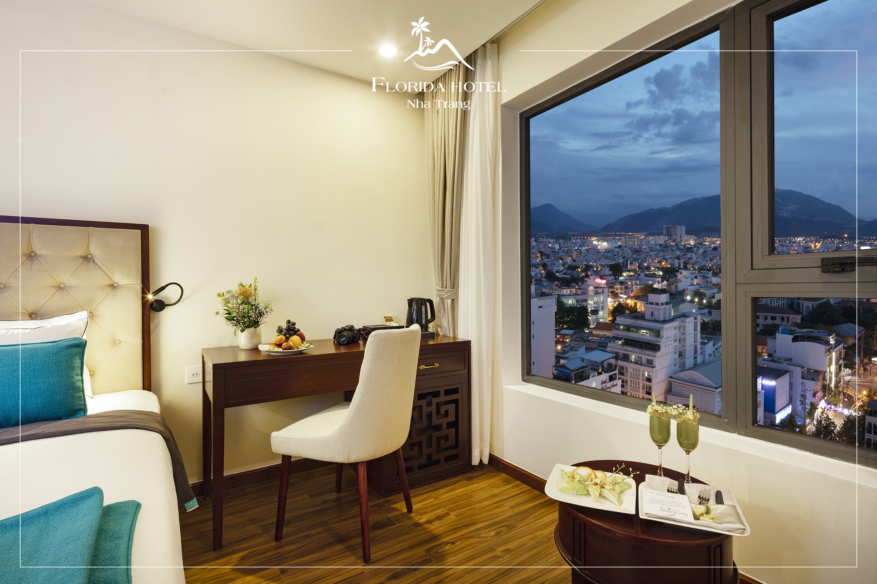 Twin Deluxe City View