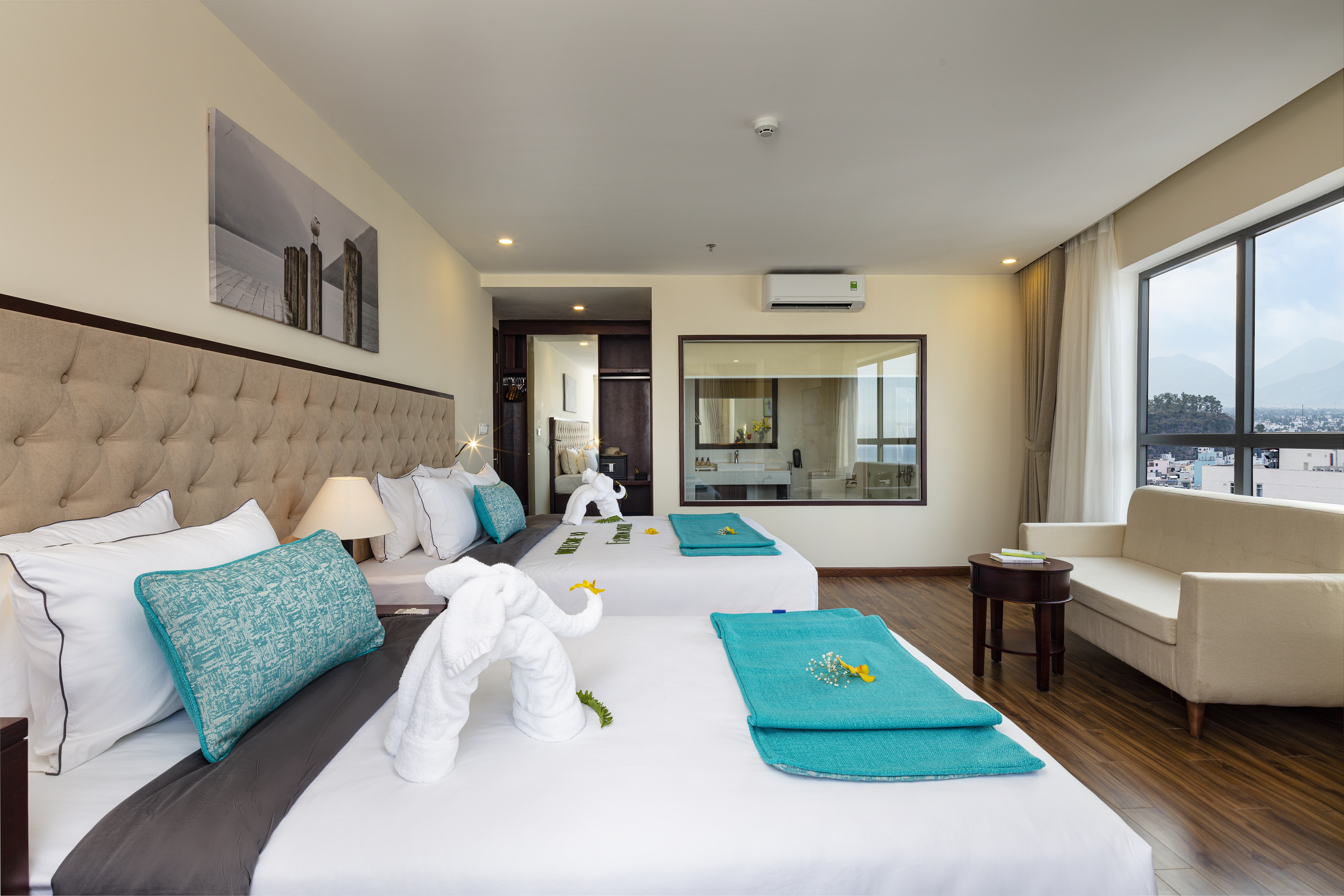 Triple Luxury Sea View