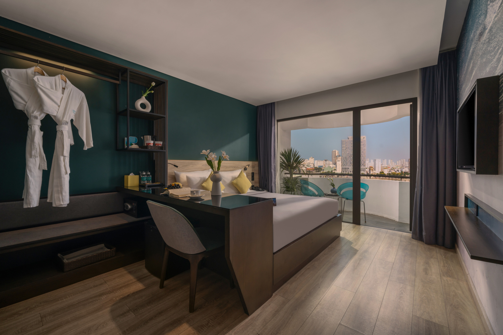 Double Superior with Balcony